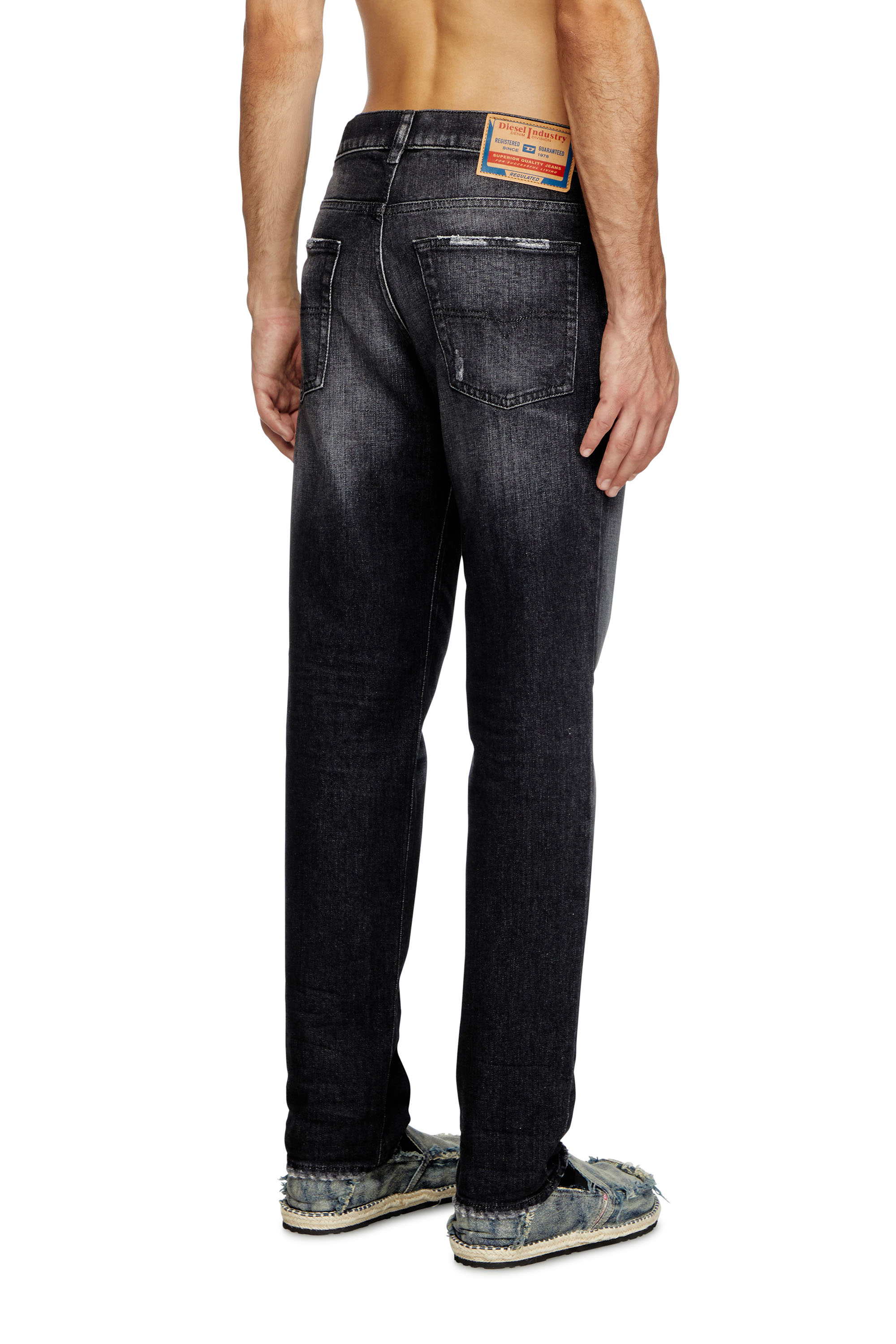 Diesel - Herren Regular Jeans 2023 D-Finitive 09L50, Schwarz/Dunkelgrau - 2