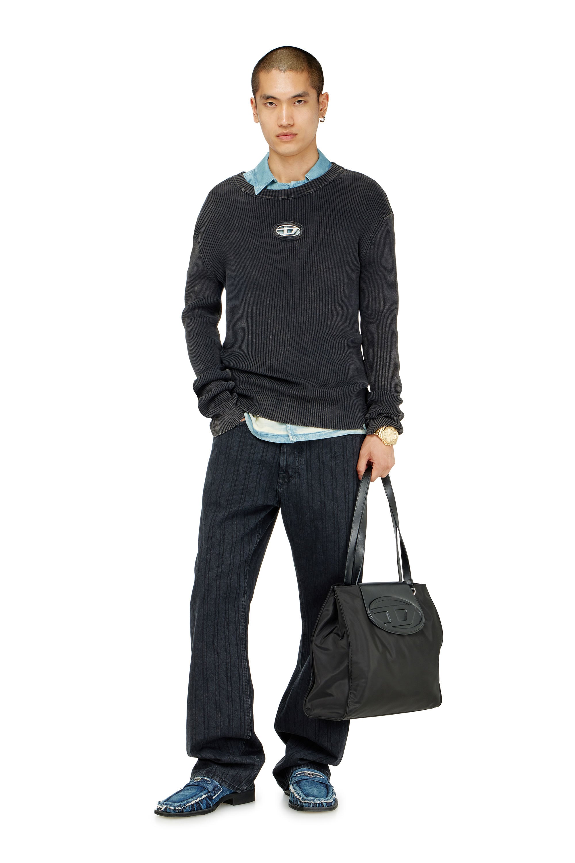 Diesel - K-DARIN-D, Maglia distressed con logo cut-out Uomo in Nero - 1