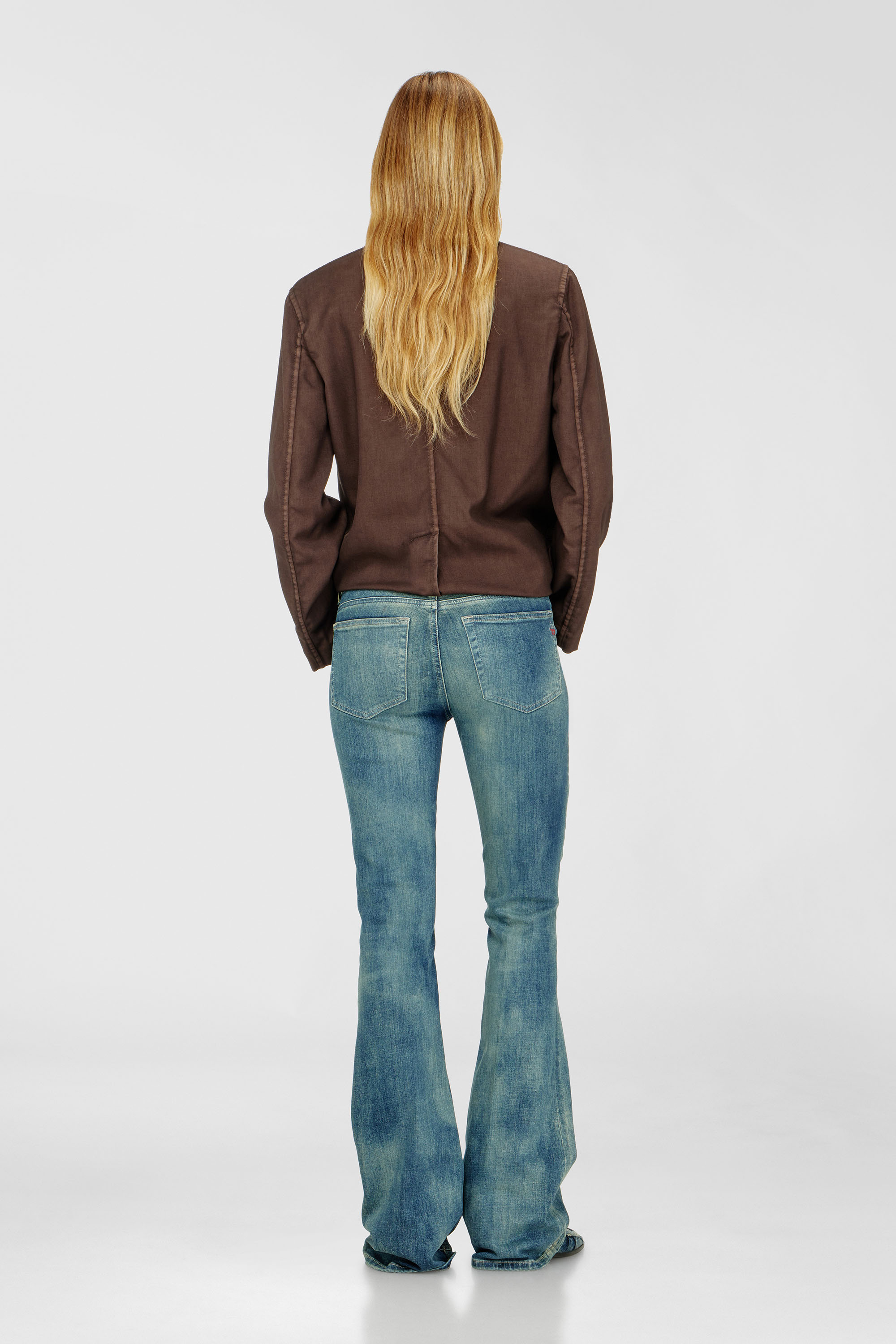 Diesel - Bootcut Jeans 1969 D-Ebbey 09P41 Donna, Blu medio - Image 3