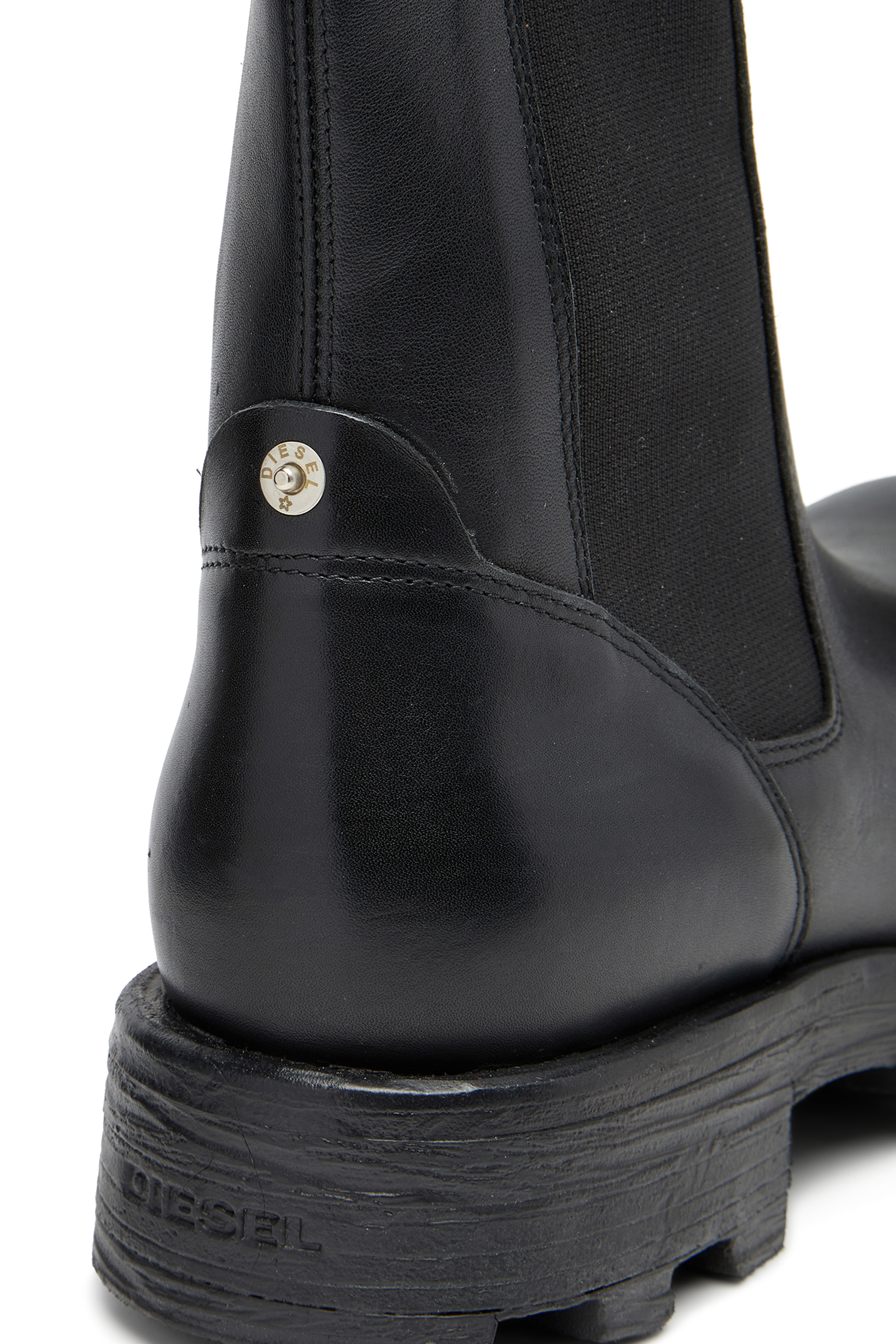 Diesel - D-HAMMER CH W, Femme D-Hammer-Boots en cuir à semelle crantée in Noir - Image 5