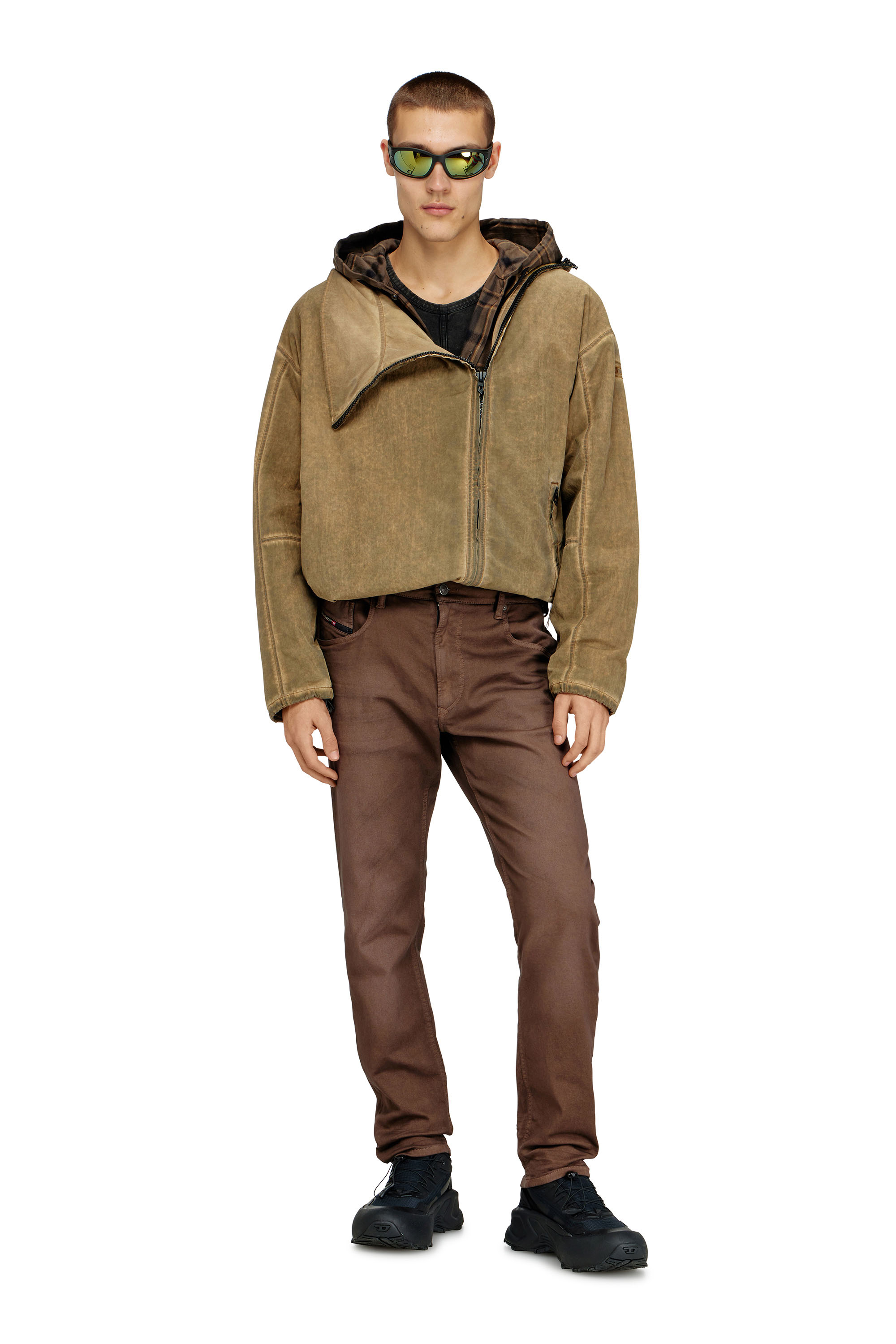 Diesel - Regular 2032 D-Krooley-BW Joggjeans&reg; 0670M Uomo, Marrone - Image 2