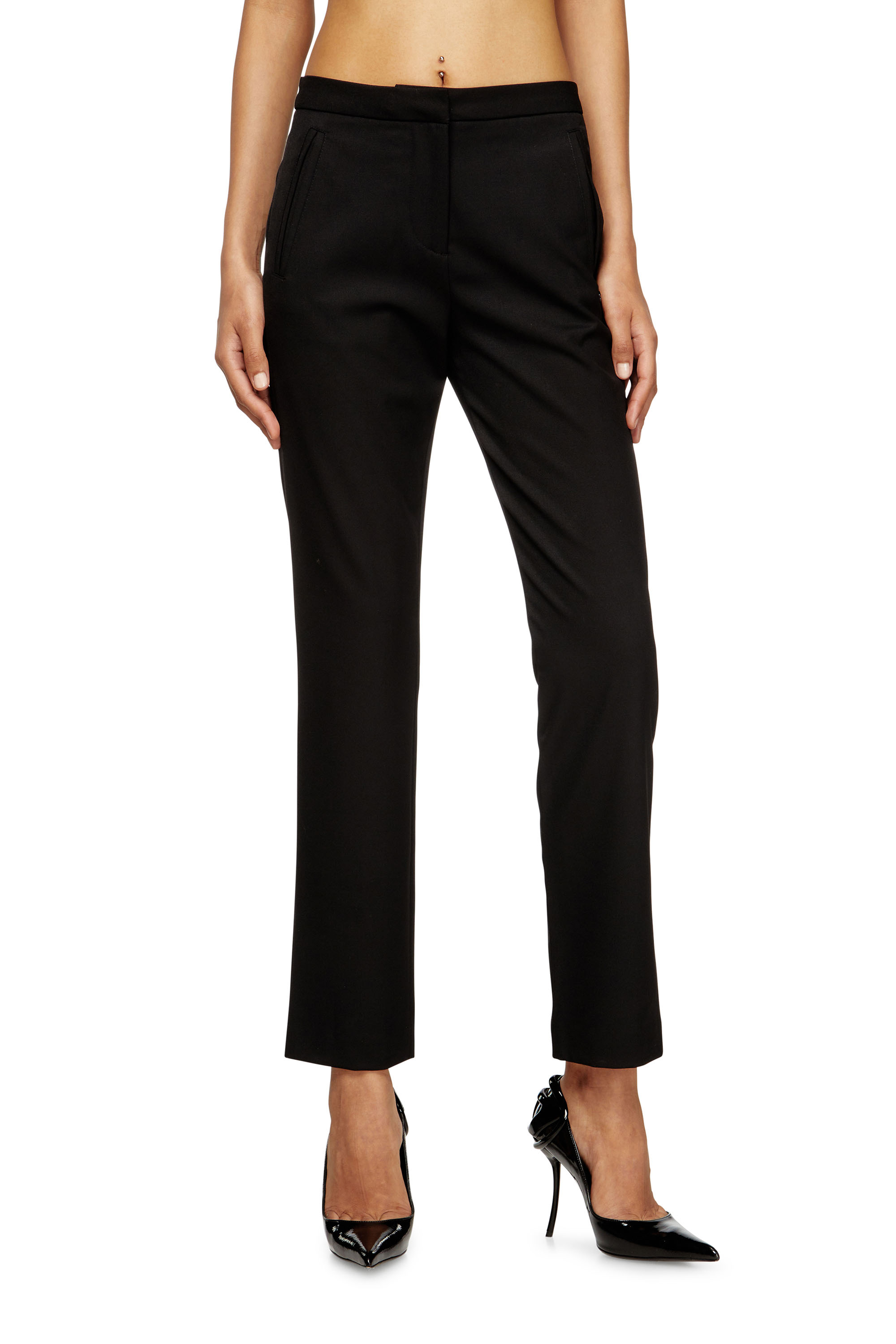 Diesel - P-LACER-R2, Pantaloni misto lana con tasche a filo Donna in Nero - 1