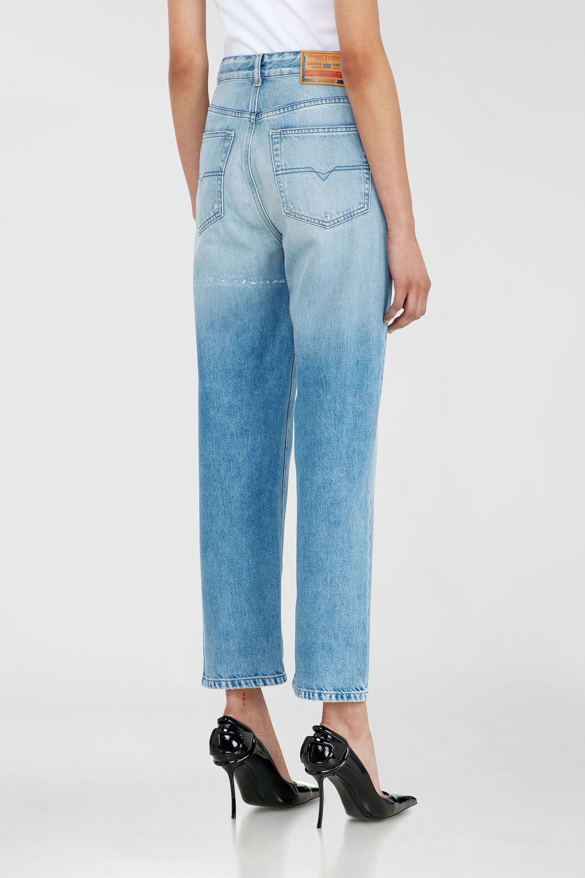 Diesel - Regular Jeans 1981 D-Went 09P49 Donna, Blu Chiaro - Image 5