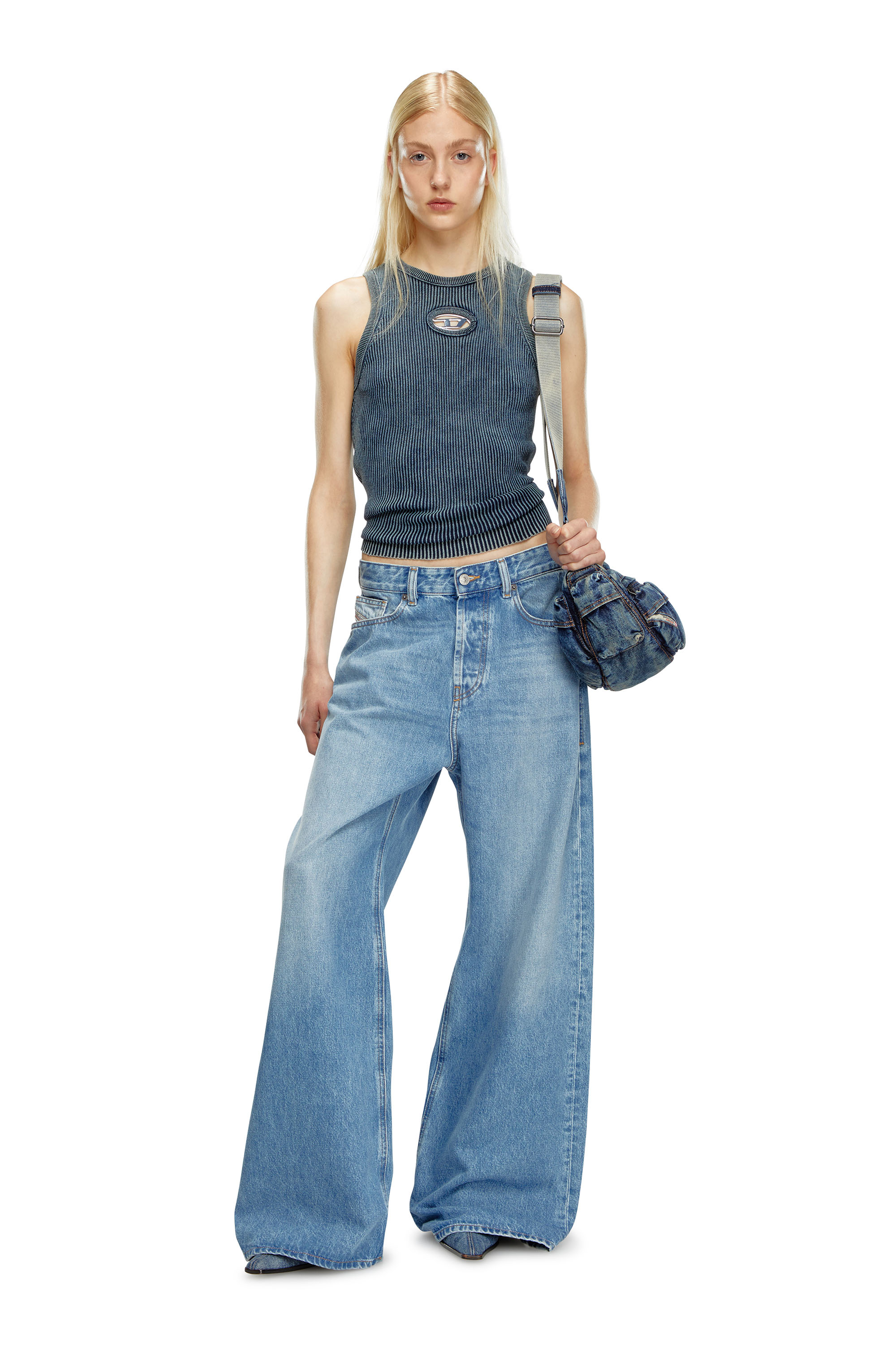 Diesel - Relaxed Jeans 1996 D-Sire 09I29 Donna, Blu Chiaro - Image 2