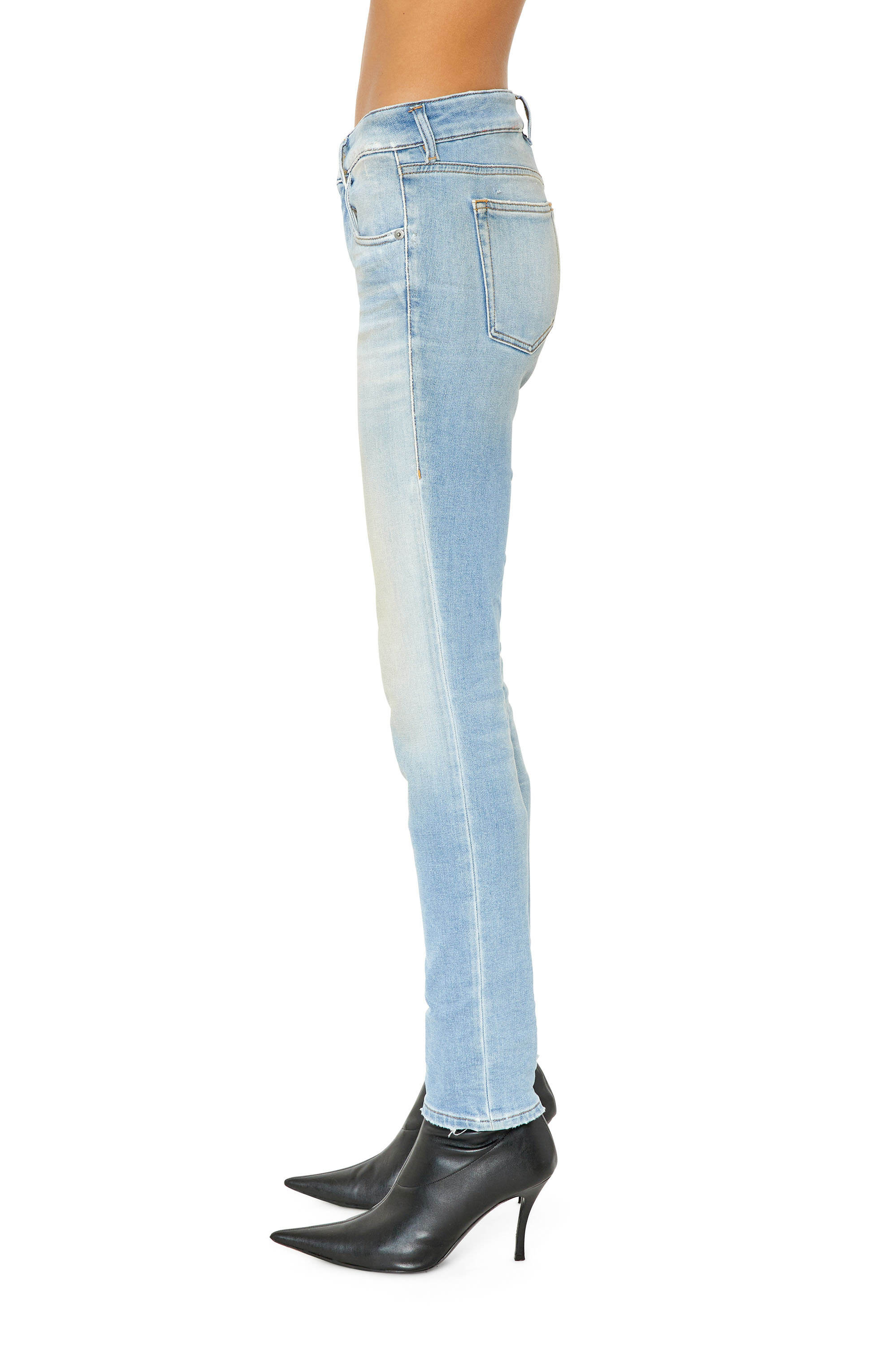 Diesel - D-Ollies JoggJeans® 068CW Slim, Blu Chiaro - Image 4