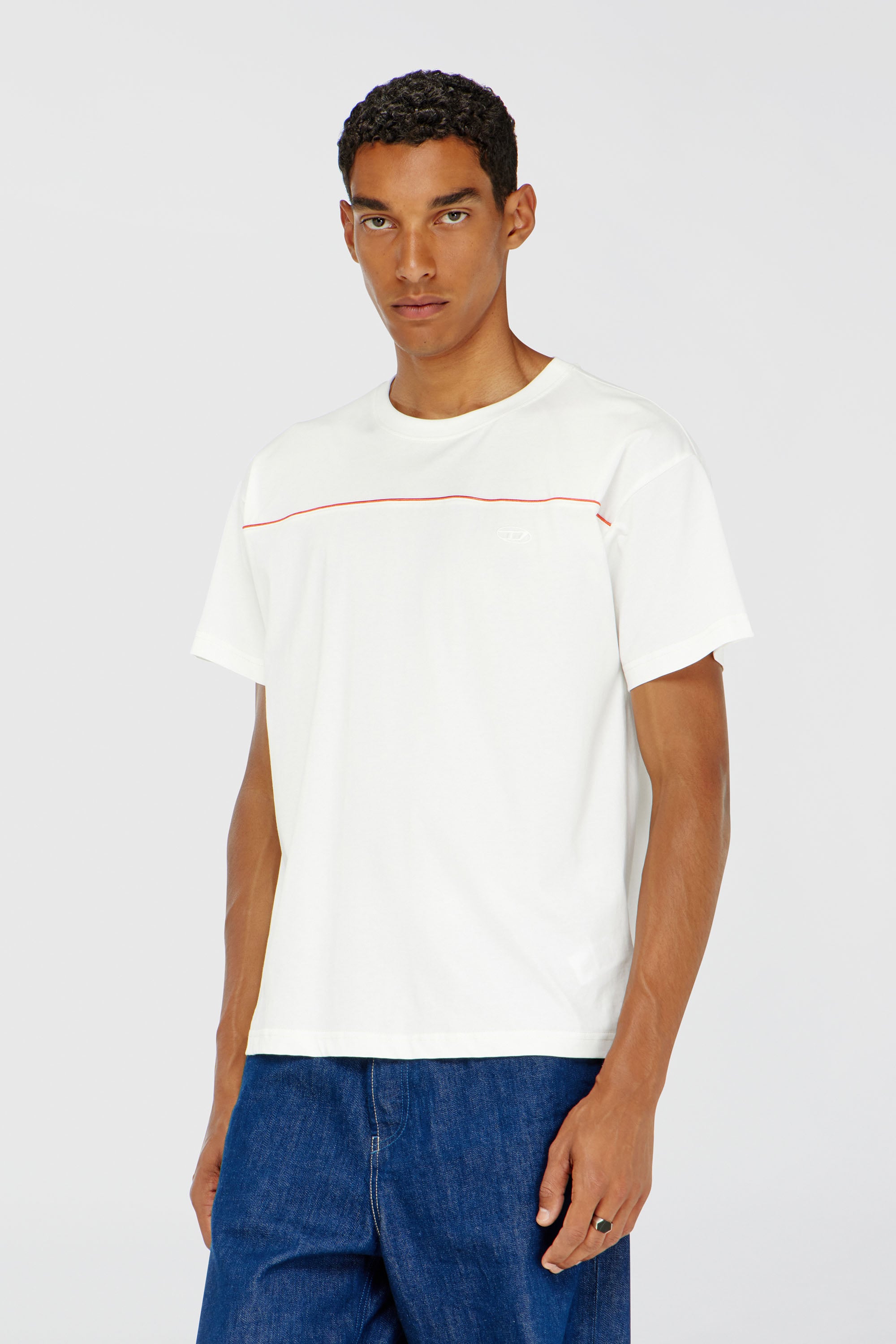 Diesel - T-NORM-PIPING, T-shirt con profili a contrasto Uomo in Bianco - 1