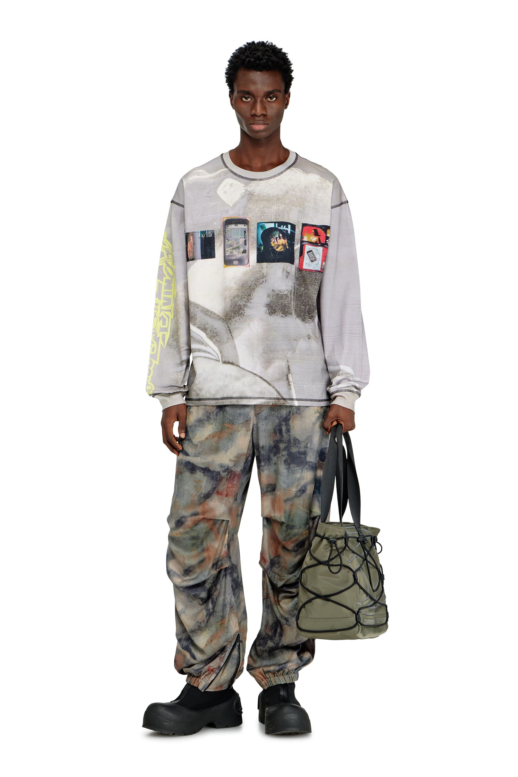 Diesel - T-BOXT-LS-V3, T-shirt a maniche lunghe con stampa all-over e applicazioni Uomo in Grigio - 2