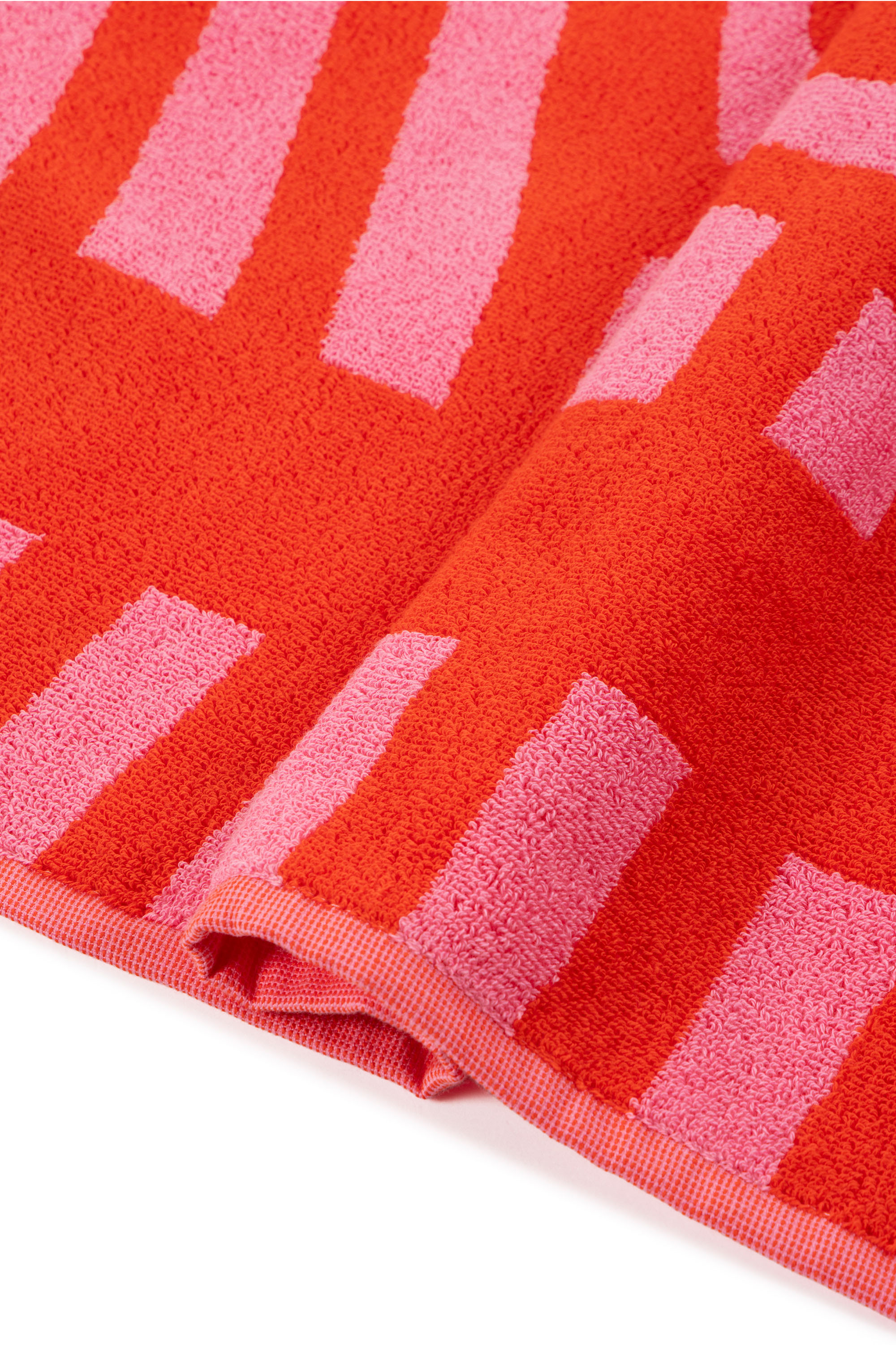 Diesel - 1018163  STRIPES PINK/RED TOWEL, Telo in spugna 100x180 cm Unisex in Rosso - 3