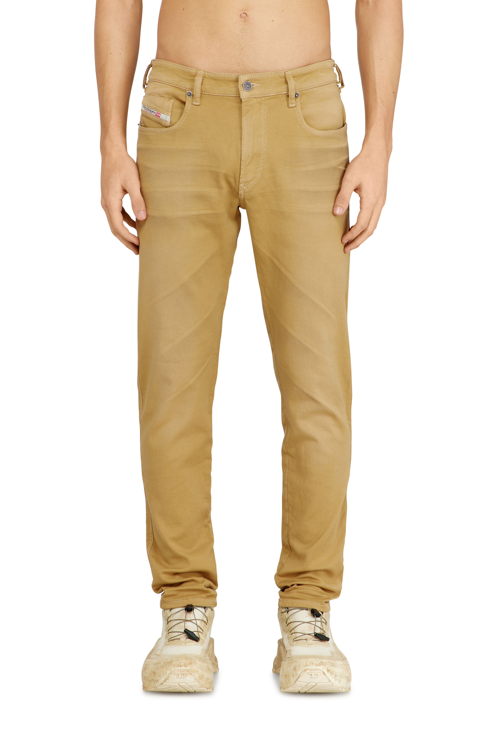 Diesel - Herren Slim 2062 D-Strukt Joggjeans&reg; 0670M, Beige - 1