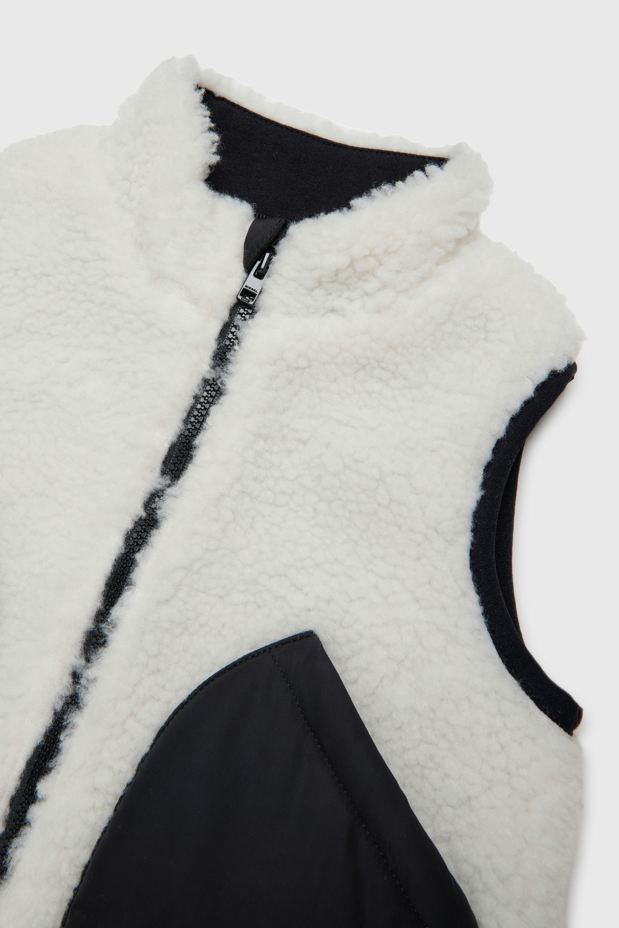 Diesel - JSEARB, Gilet colour-block in teddy fleece e nylon Uomo in Bianco - 3