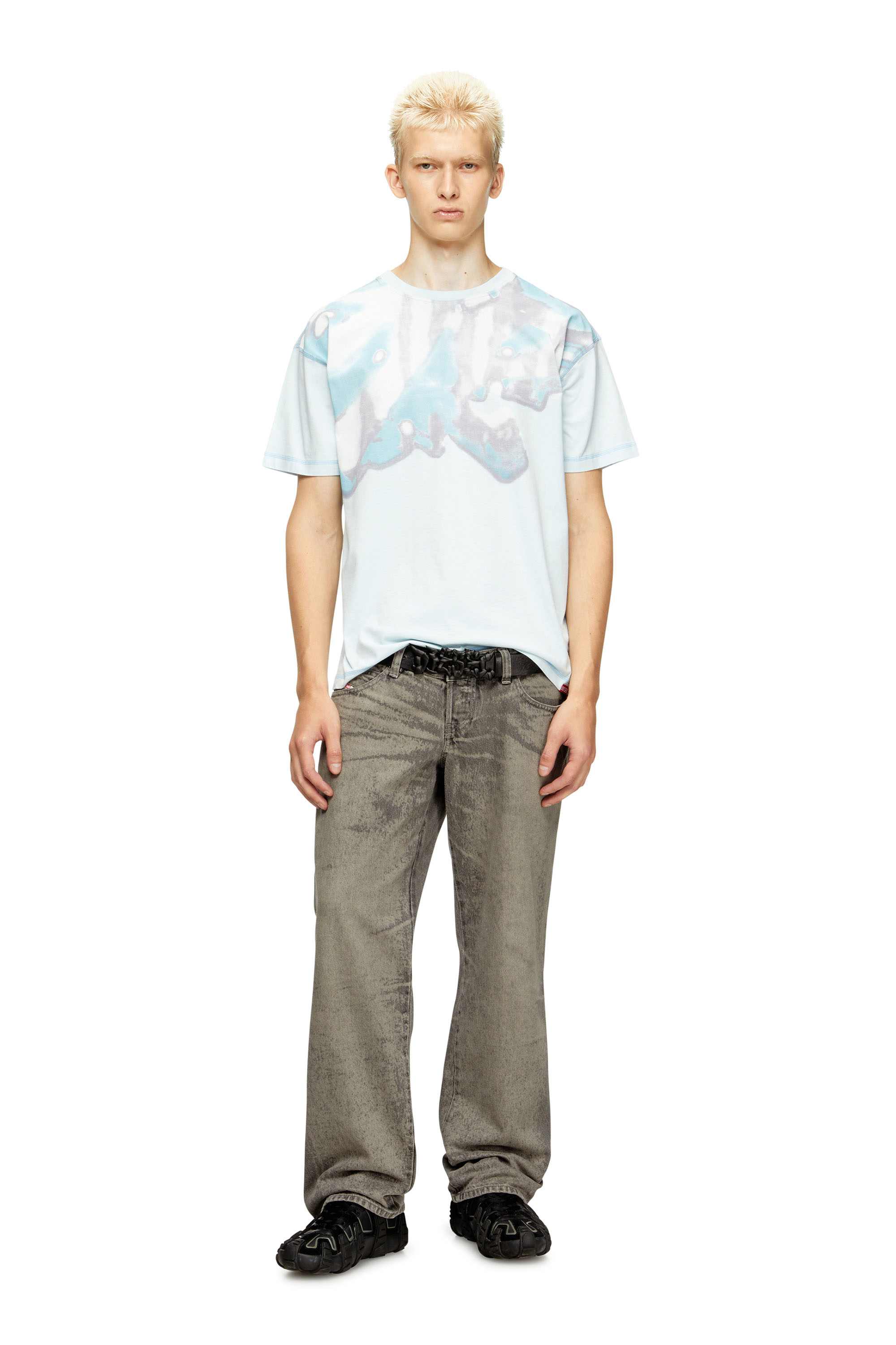 Diesel - T-GASPARD-IHBJ, T-shirt avec imprimé graphique délavé Homme in Bleu - 2