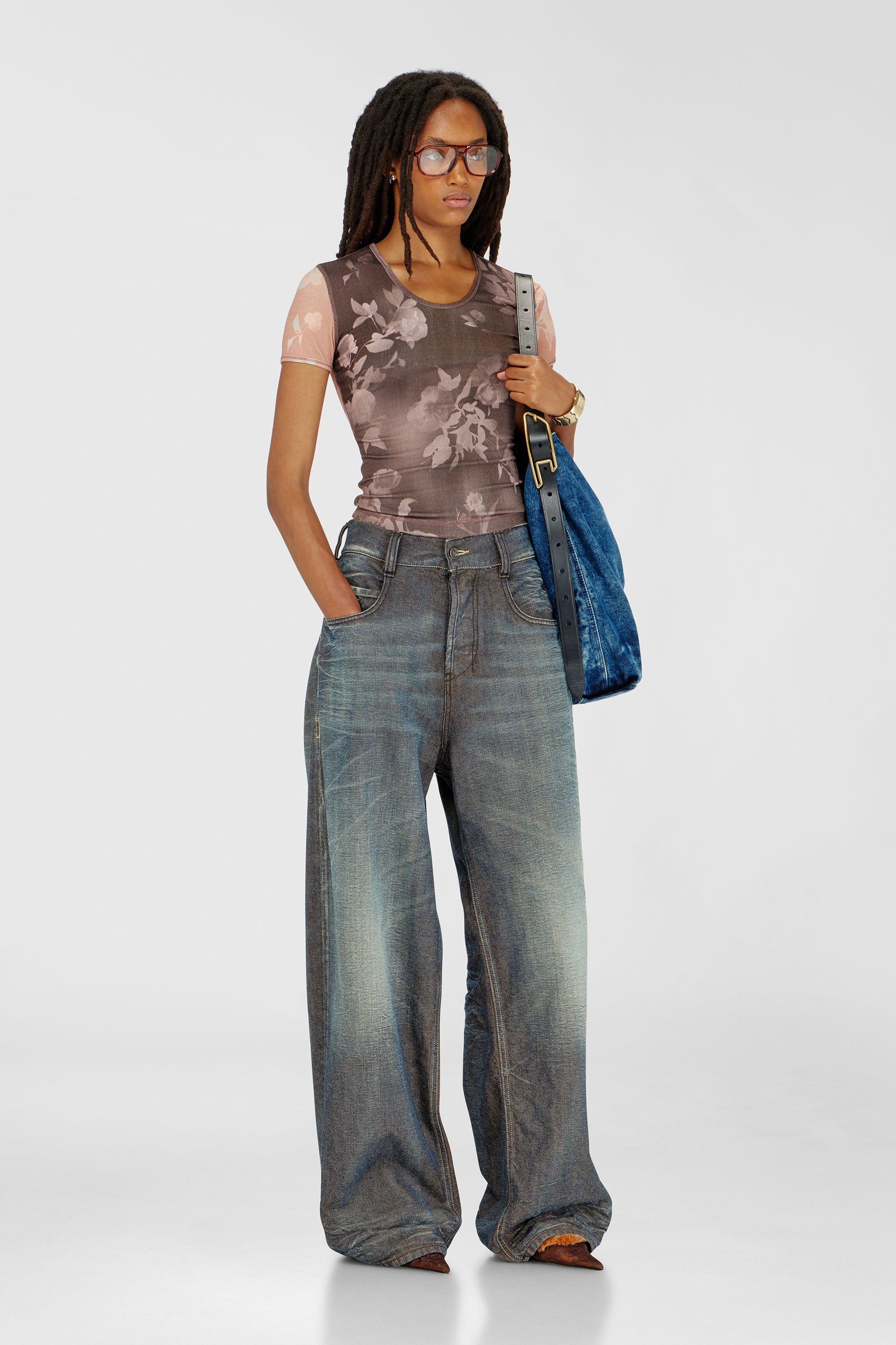 Diesel - T-ELENEWU, Top in jersey a costine con stampa floreale Donna in Multicolor - 2