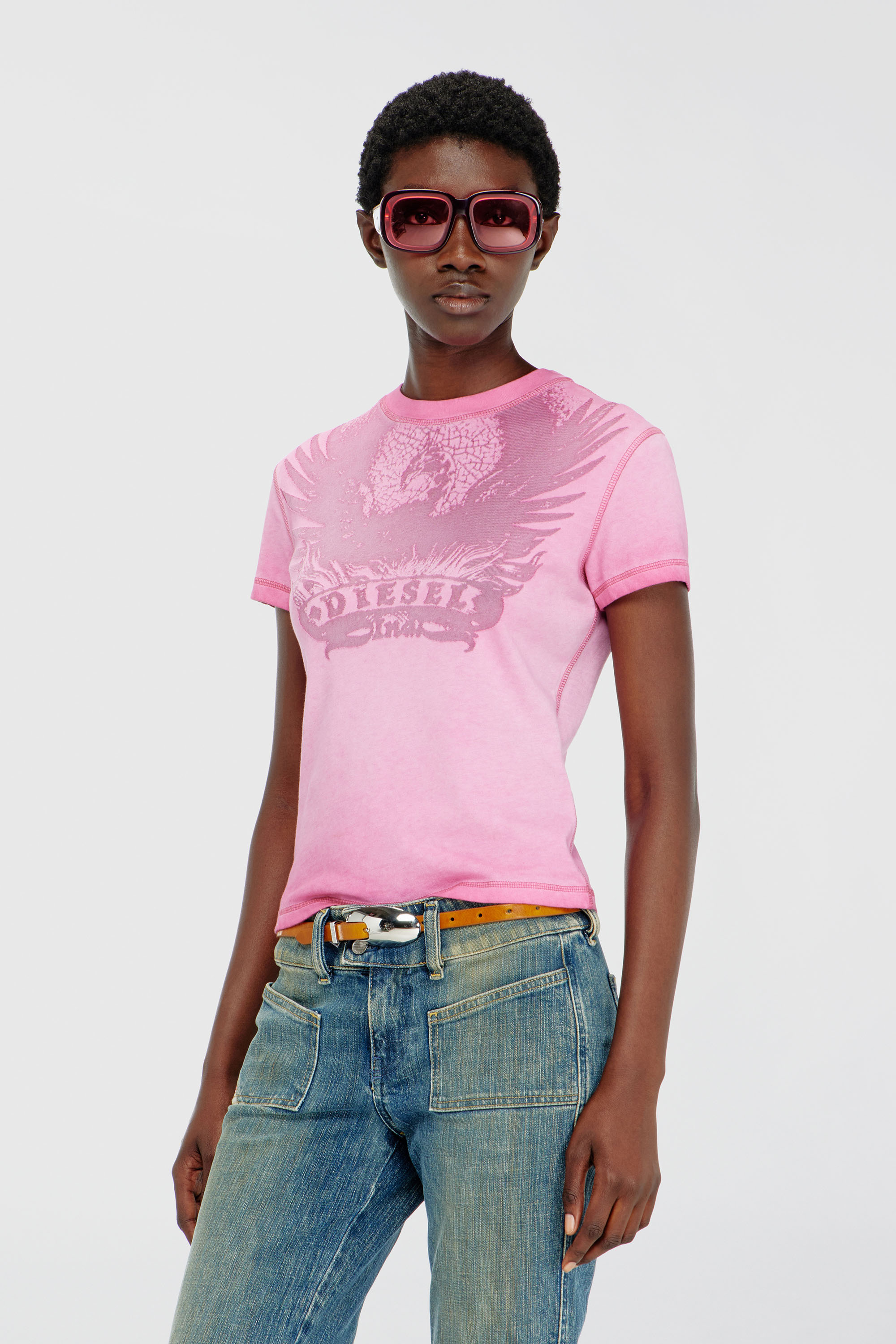 Diesel - T-ILA-AA7, T-shirt slim con d&eacute;vor&eacute; Phoenix Donna in Rosa - 1