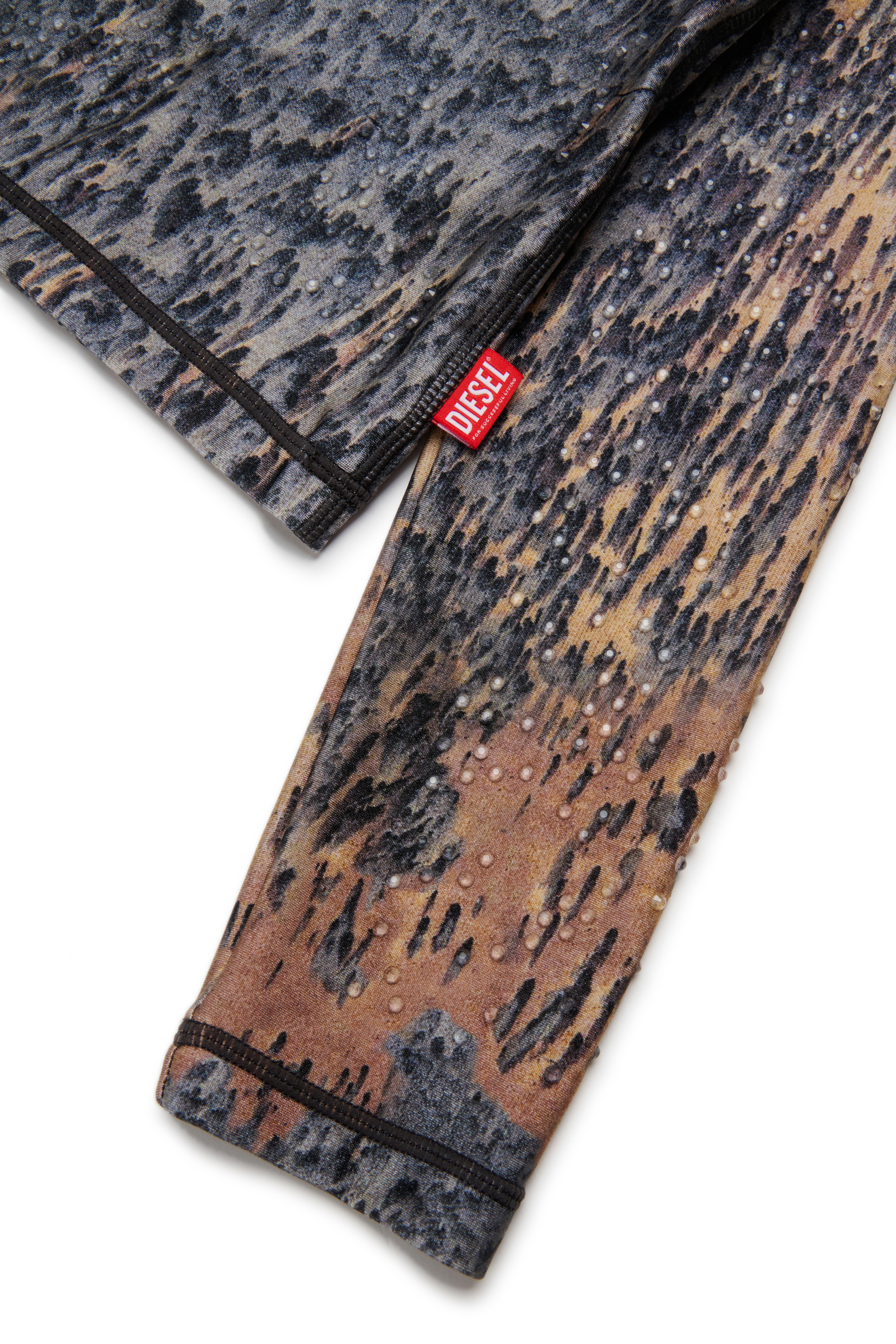 Diesel - TOSCA, T-shirt en nylon avec imprimé intégral Femme in Polychrome - 4