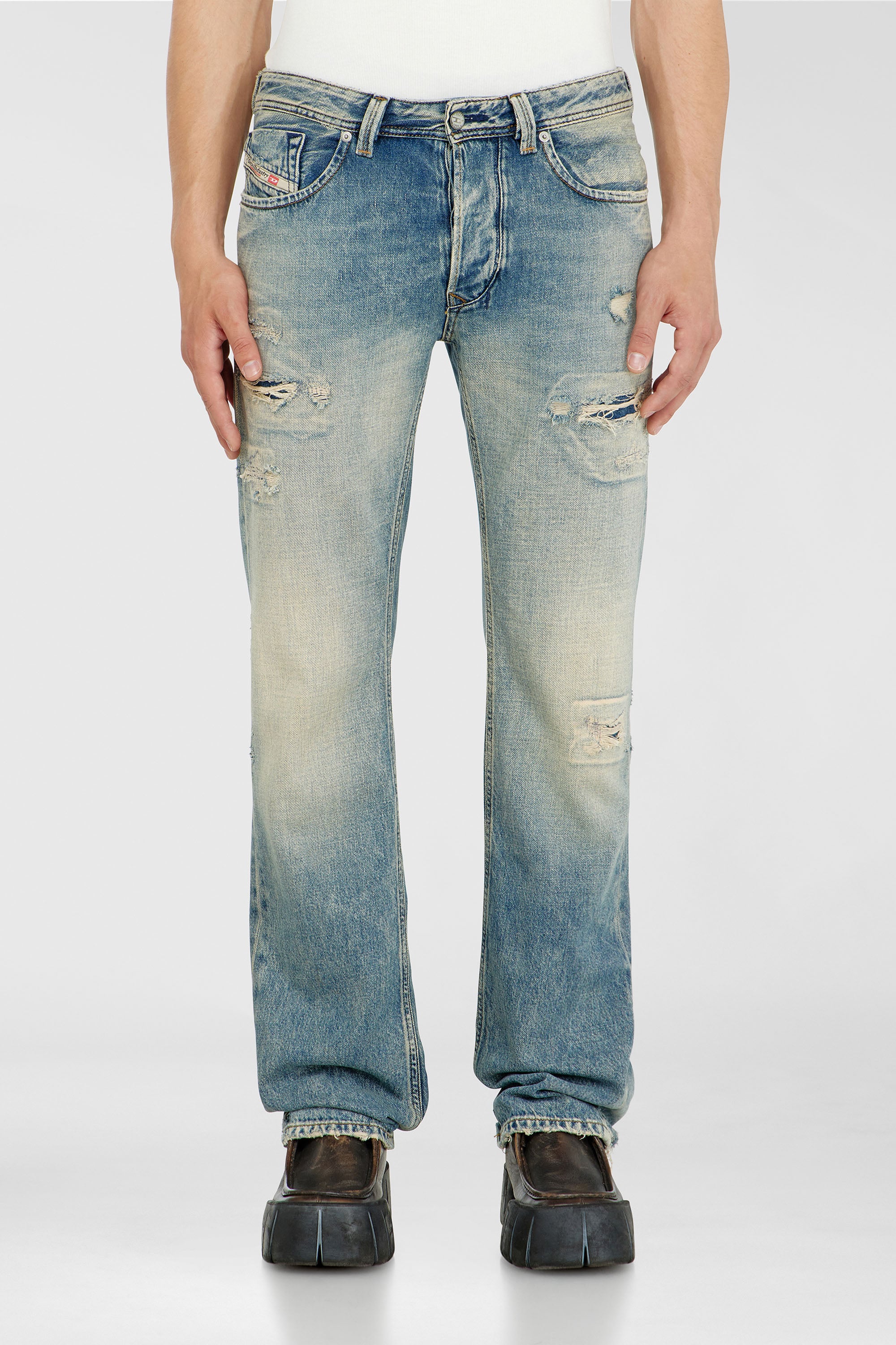 Diesel - Herren Regular Jeans 1985 Larkee 09P62, Mittelblau - 1
