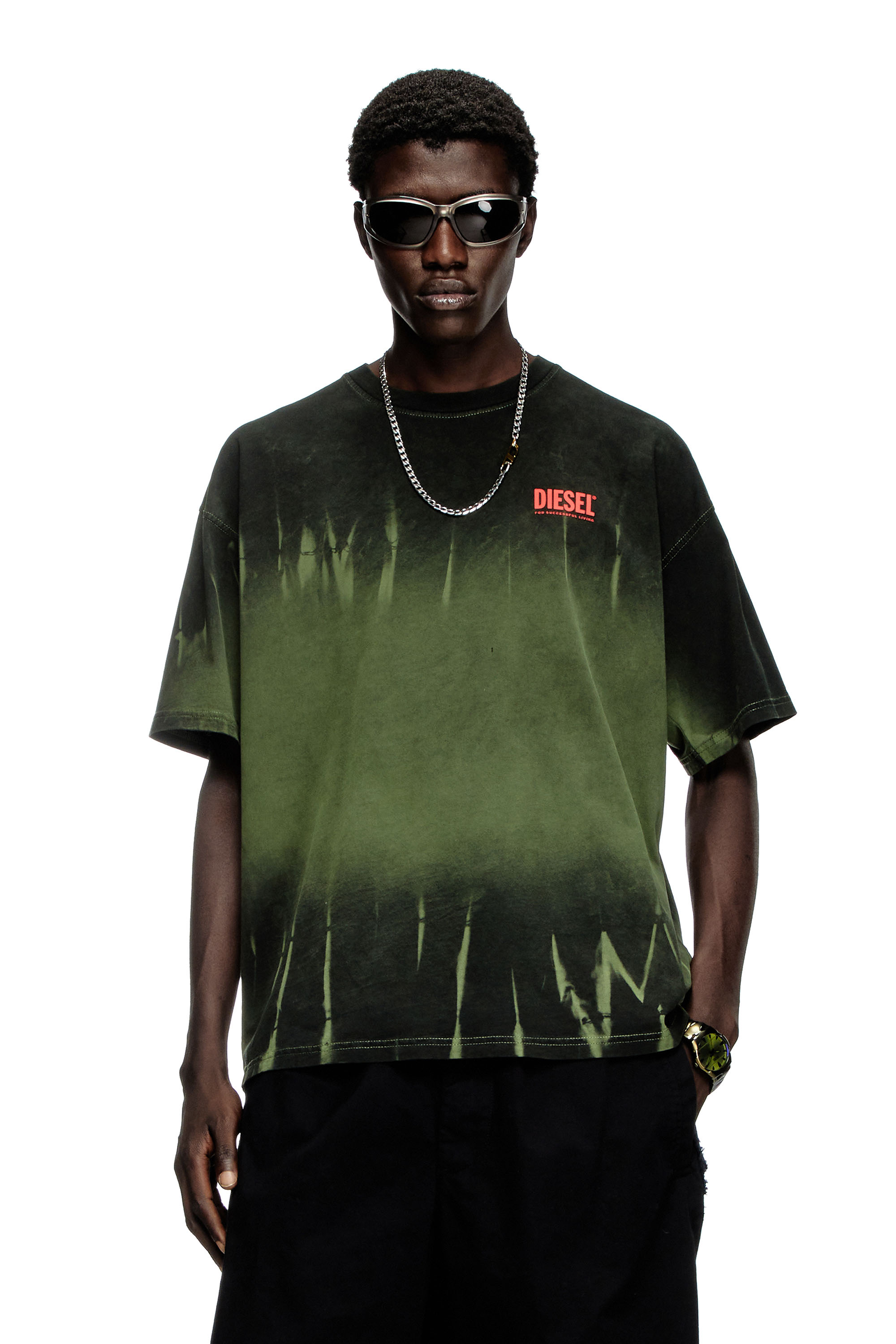 Diesel - T-BOXT-R3, T-shirt tie-dye con stampa logo Uomo in Verde - 1