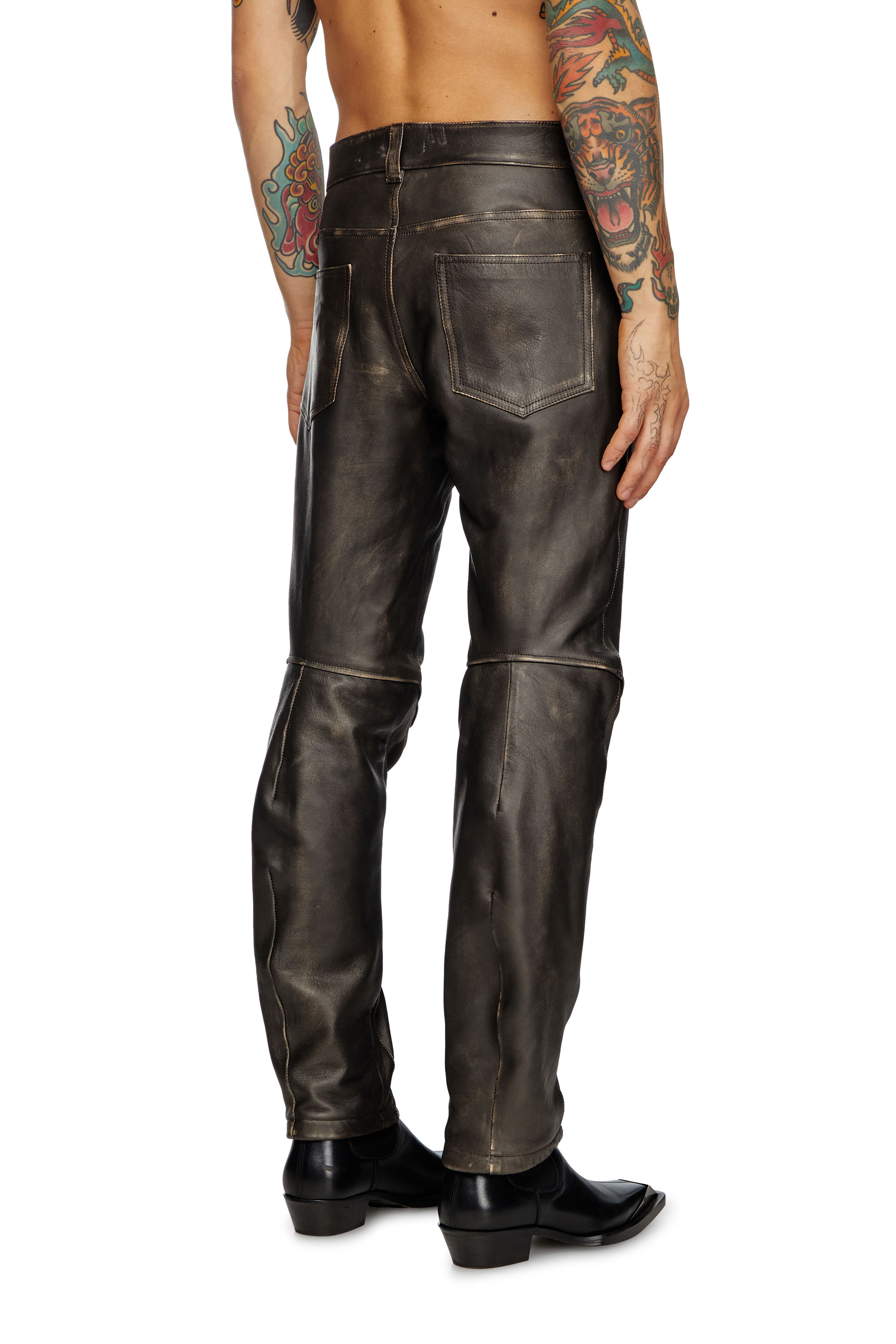 Diesel - P-NASH-LEAT, Pantalon en cuir vieilli Homme in Noir - 4