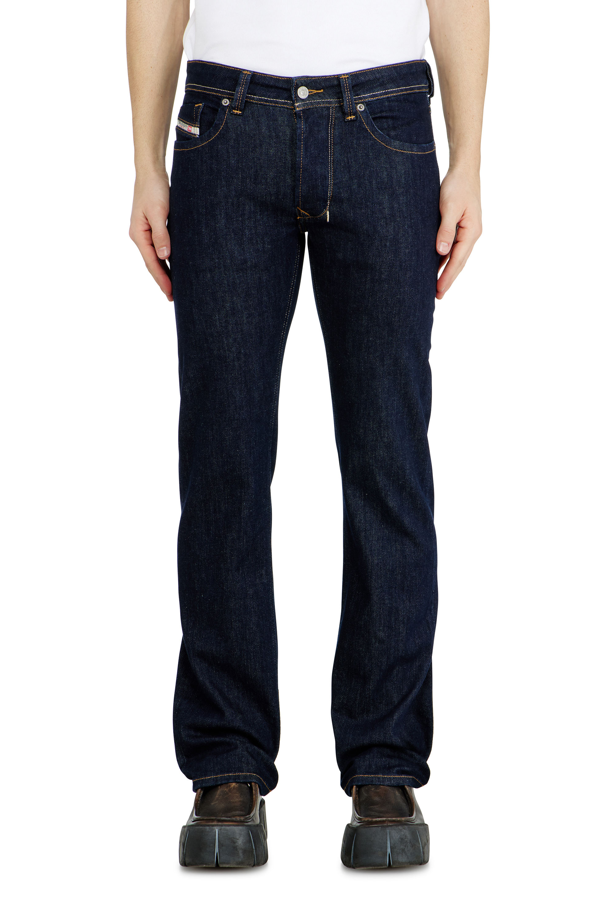 Diesel - Regular Jeans 1985 Larkee 0DBEJ Homme, Bleu Fonc&eacute; - Image 1
