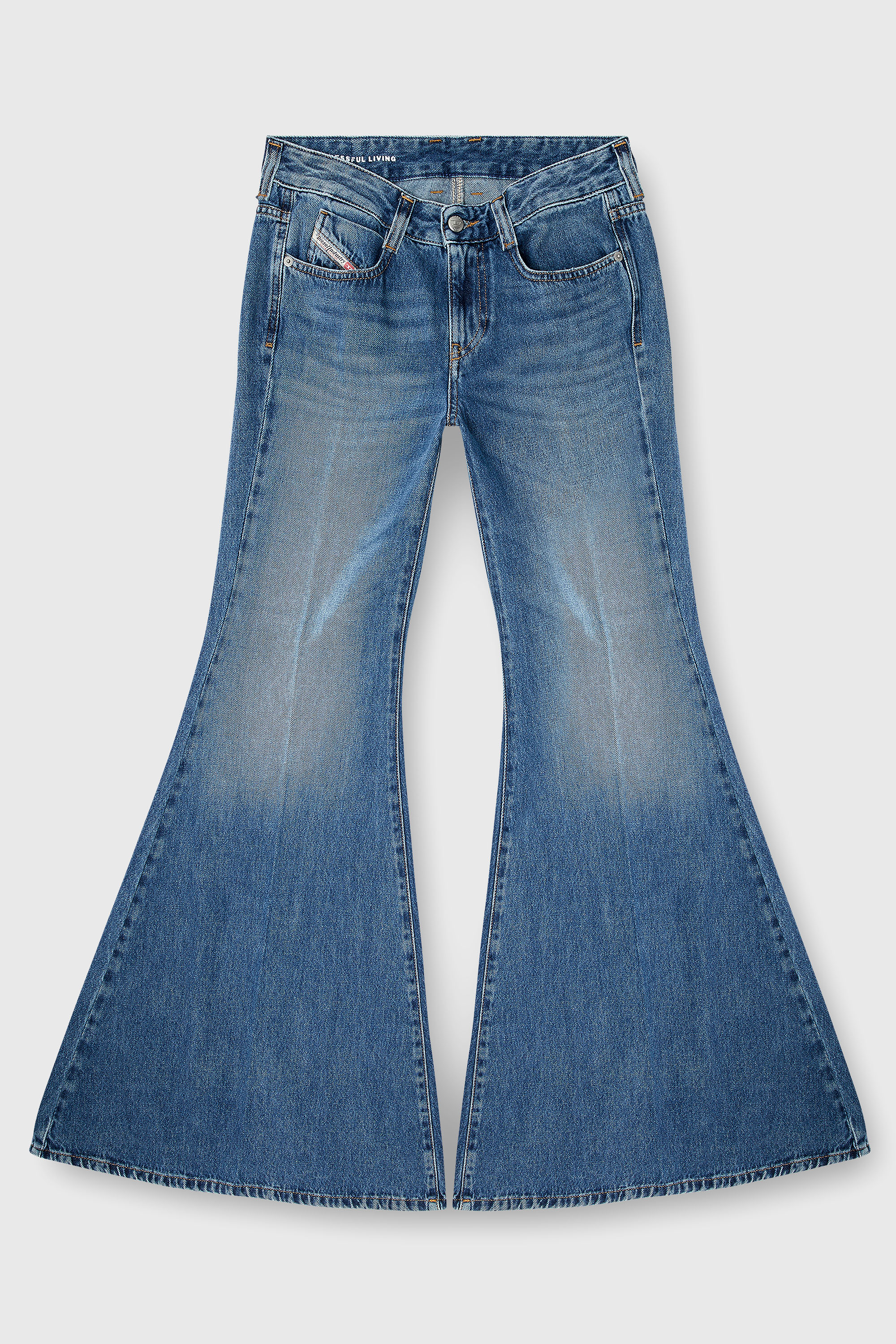 Diesel - Flare Jeans 1970 D-Bleess 09M56 Donna, Blu medio - Image 4