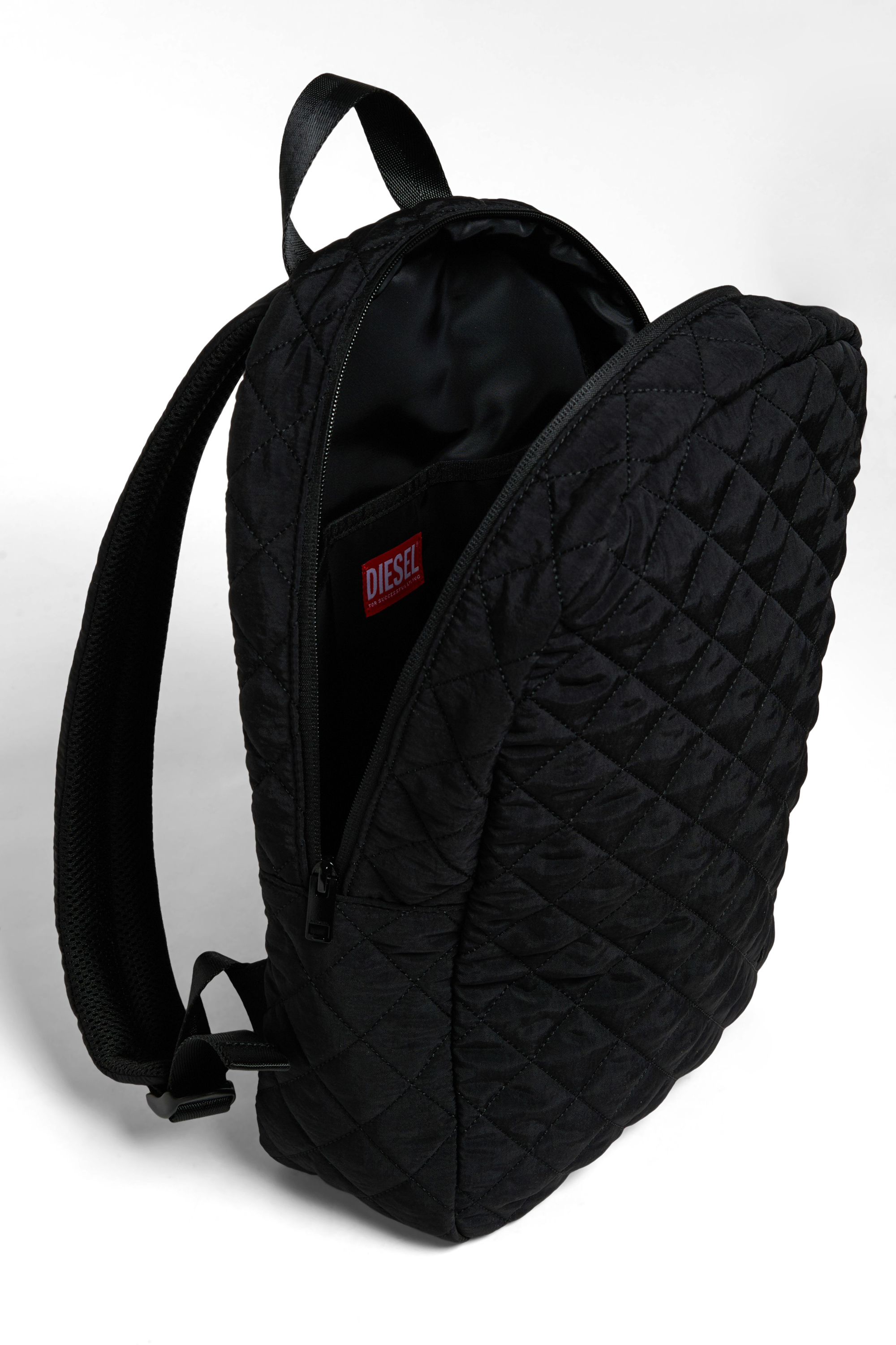 Diesel - WMENT, Unisex WMENT - Rucksack aus gestepptem Nylon in Schwarz - 4
