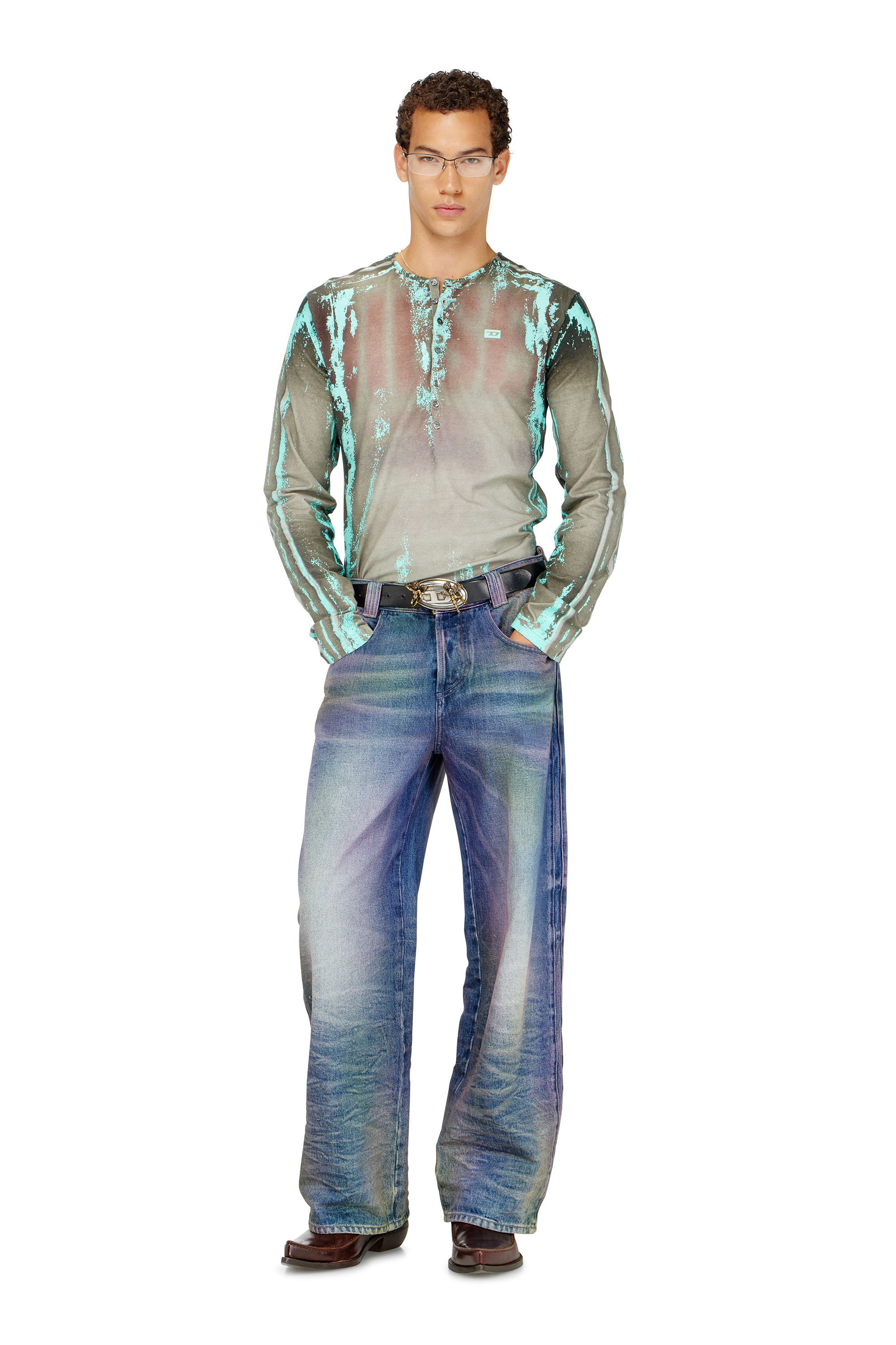 Diesel - T-FYNO-ML, Grandad t-shirt en jersey effet cuir craquel&eacute; Homme in Vert - 2