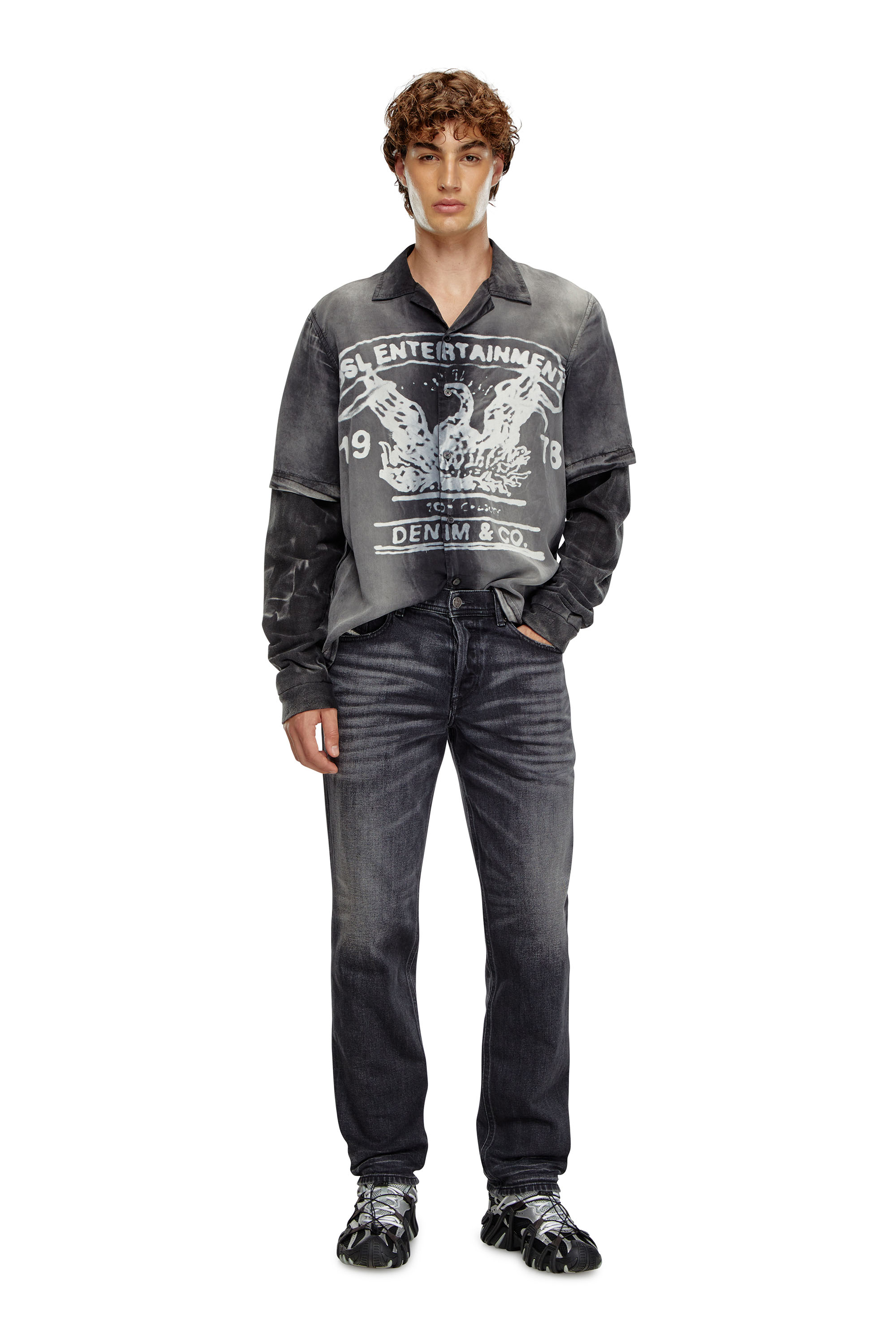 Diesel - Regular Jeans 2023 D-Finitive 09J65 Homme, Noir/Gris foncé - Image 2