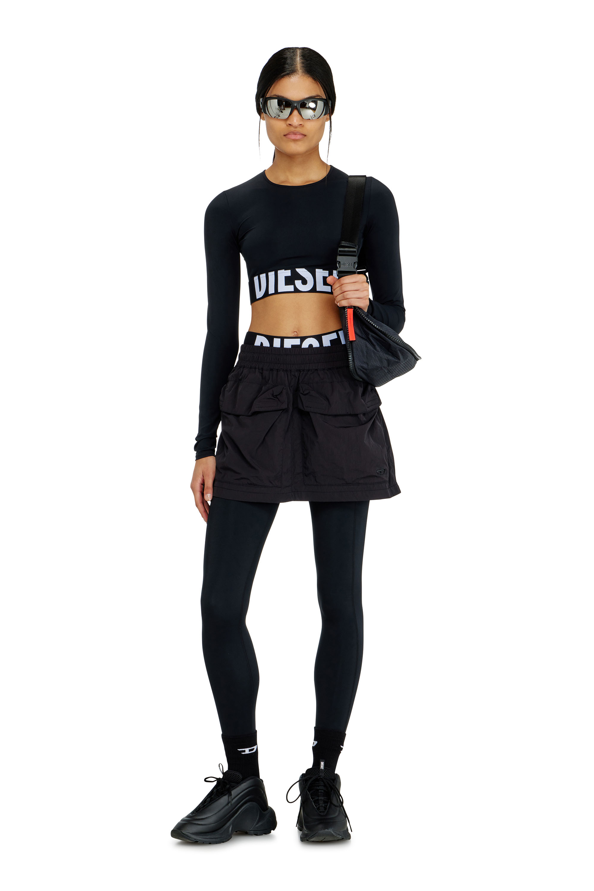 Diesel - MELISSA-D-POP, Top cropped en microfibre avec logo tronqu&eacute; Femme in Noir - 6