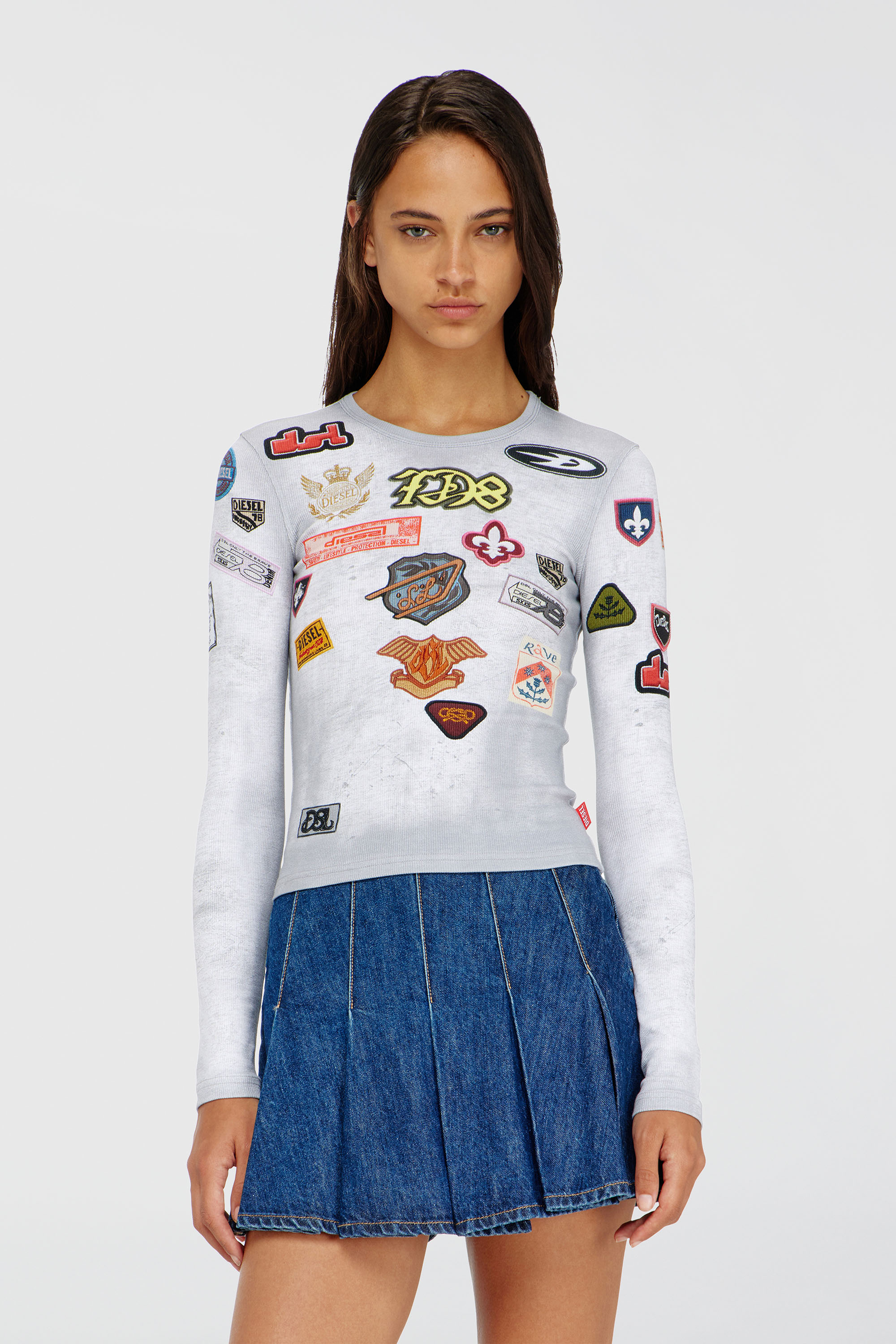 Diesel - T-ELE-LONGSLEEVE, Top in jersey a costine con stampa patch all-over Donna in Bianco - 1