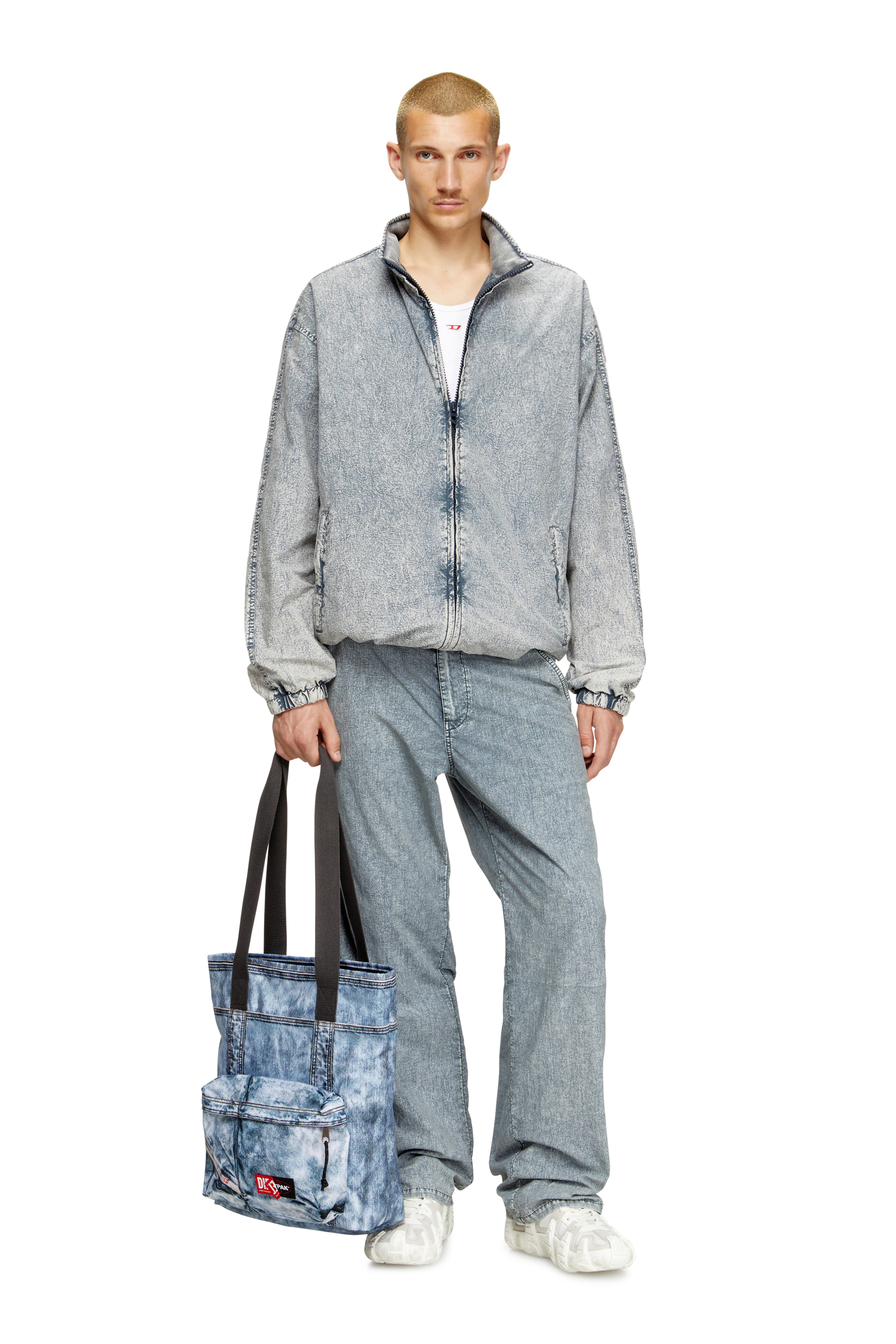 Diesel - DIESEL TOTE, Tote bag in denim trompe l'oeil Unisex in Blu - 2