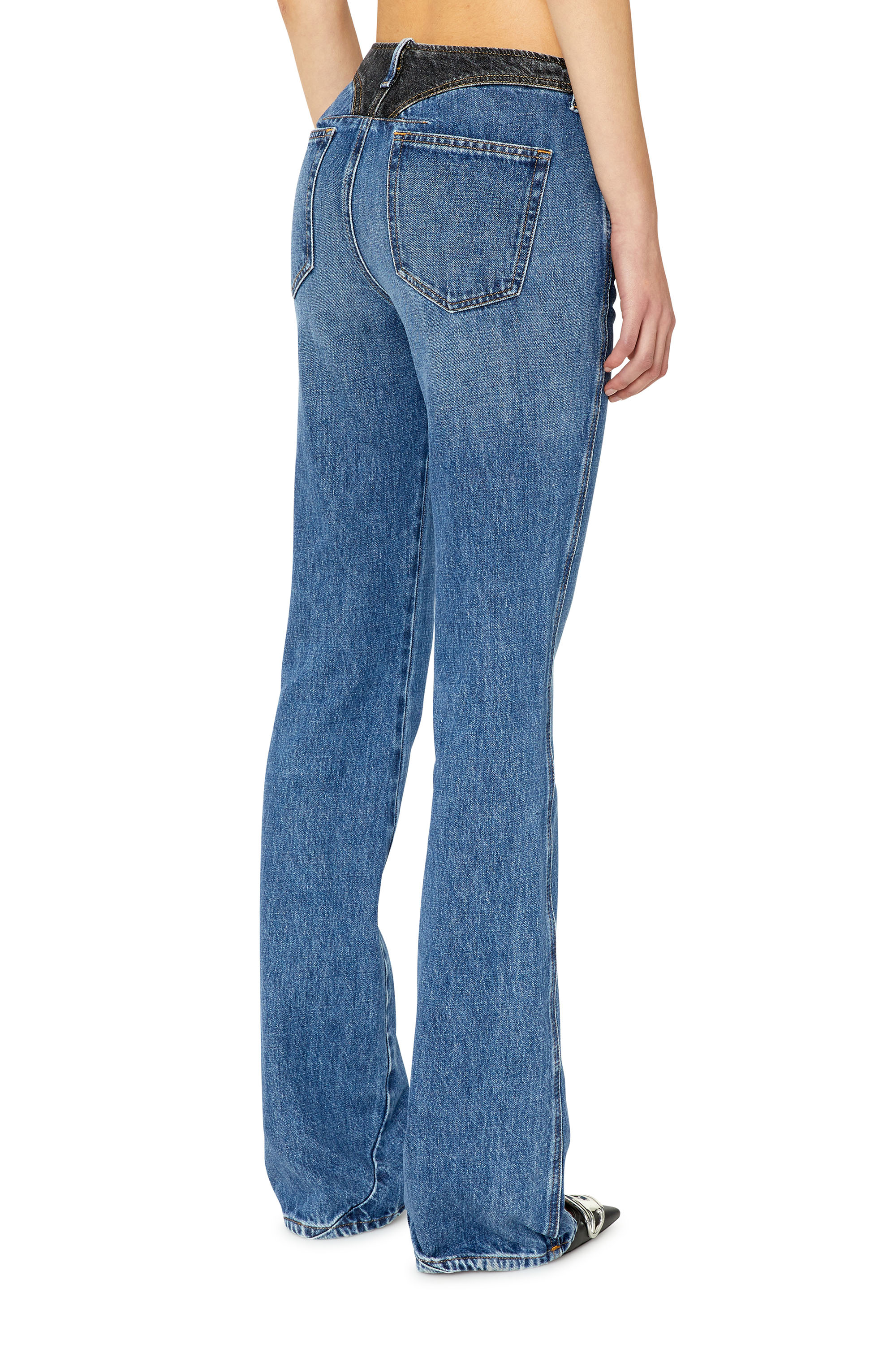 Diesel - D-Escription 007N6 Bootcut and Flare Jeans, Blu medio - Image 2
