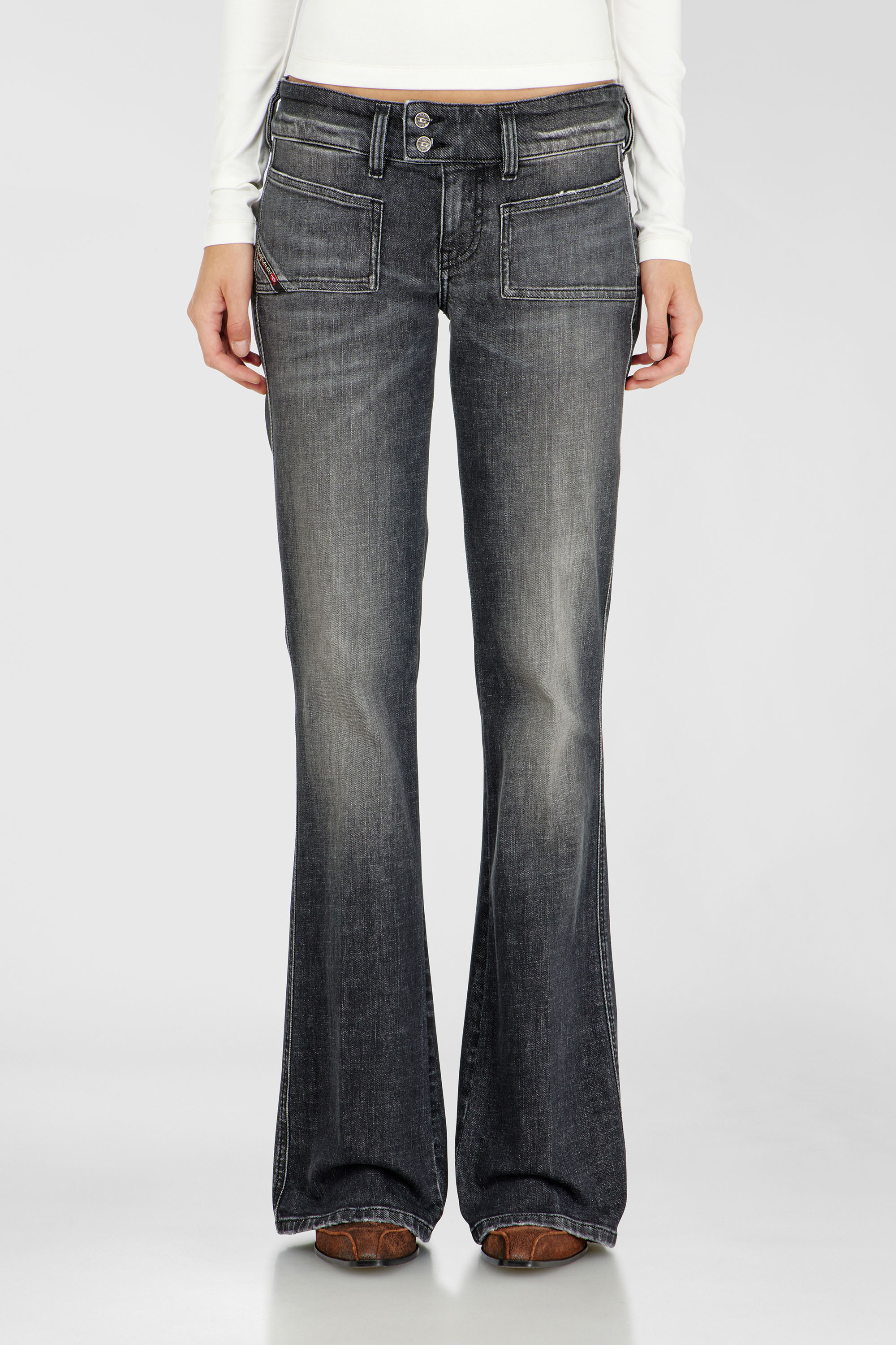 Diesel - Bootcut Jeans D-Hush 0CIAU Donna, Nero/Grigio scuro - Image 4