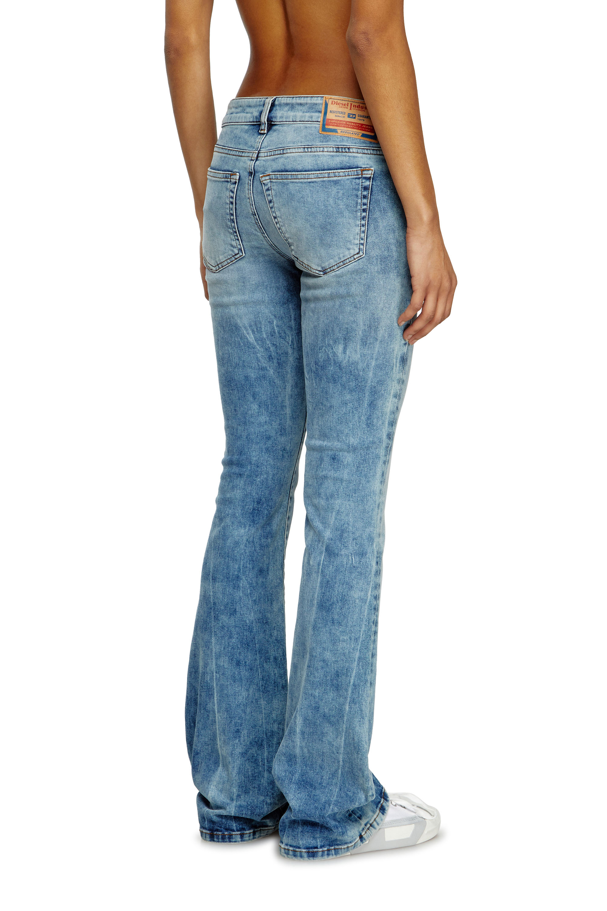 Diesel - Damen Bootcut Jeans 1969 D-Ebbey 0BMBM, Hellblau - 4