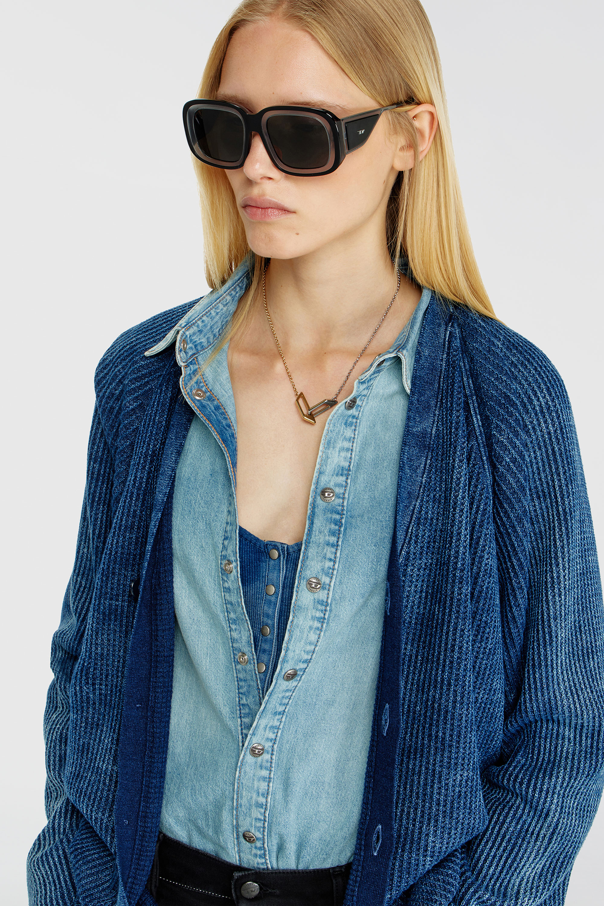 Diesel - 0DL2015U, Occhiali da sole quadrati Unisex in Nero - 4