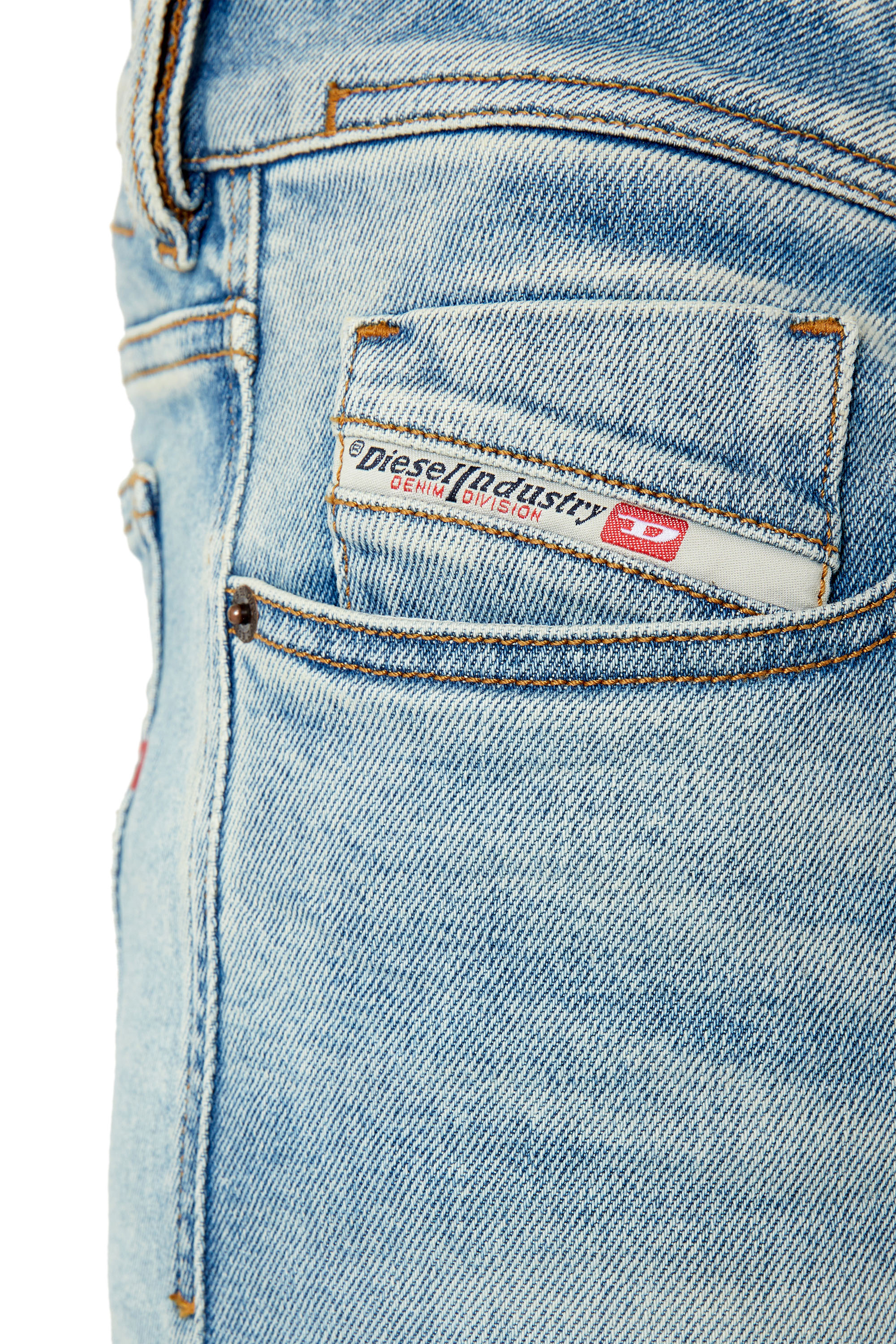 Diesel - 1979 Sleenker 09E82 Skinny Jeans, Hellblau - Image 3