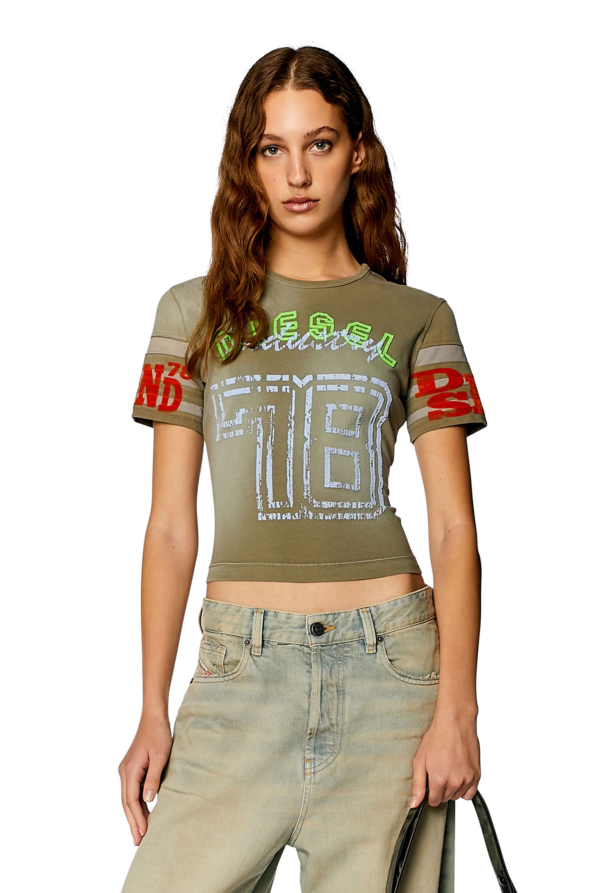 Diesel - T-UNCUSL, Damen T-Shirt aus behandeltem Jersey mit aufgeflockten Prints in Braun - Image 1