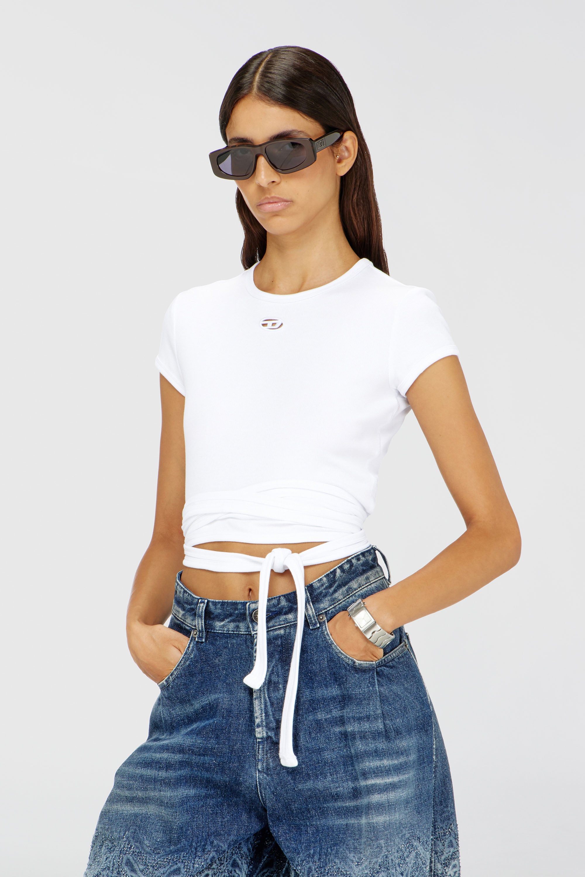Diesel - T-BUNNY-TAIL-S1, T-shirt a costine con lacci avvolgenti Donna in Bianco - 1