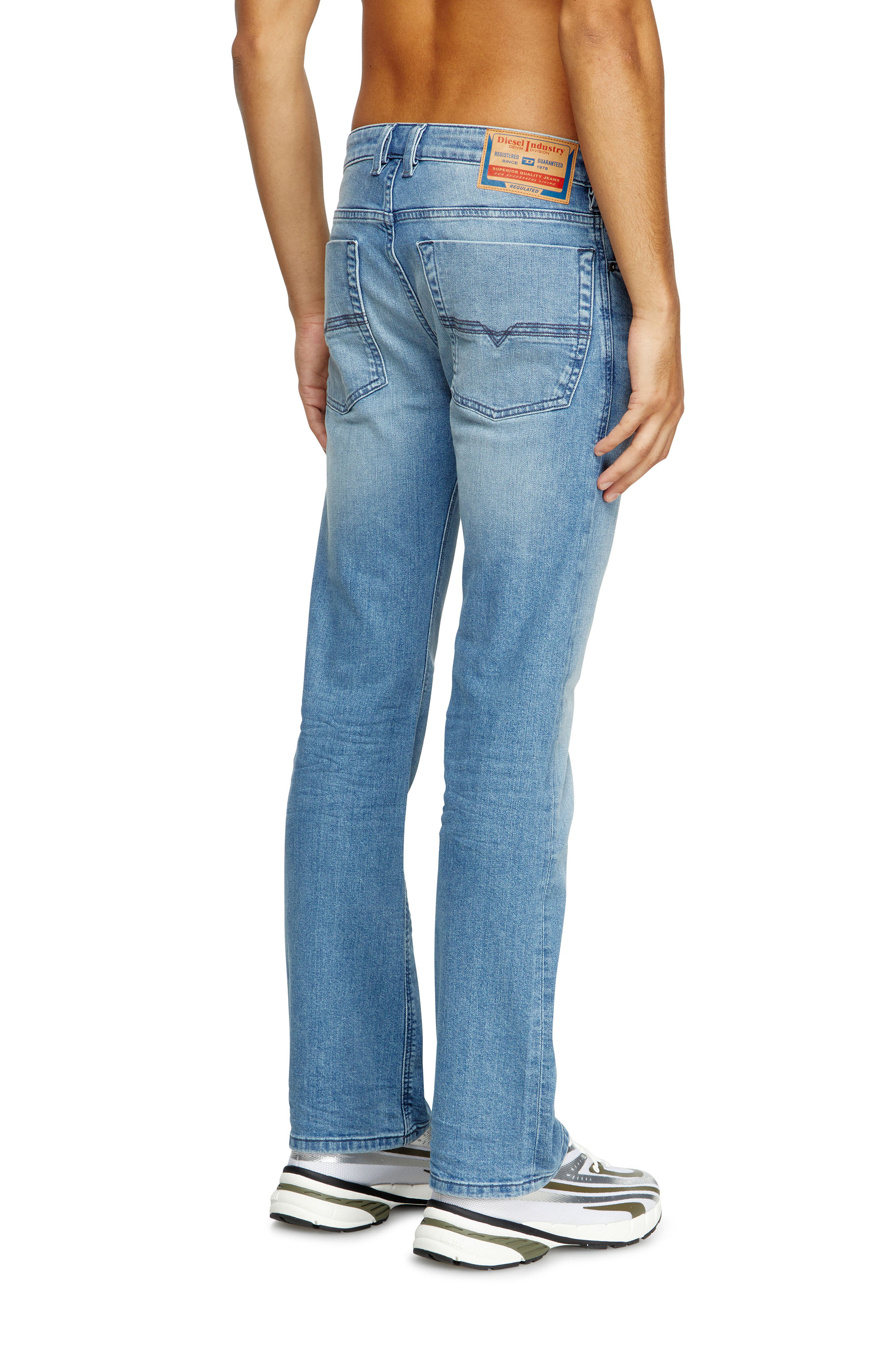 Bootcut Jeans 2007 Zatiny 0GRDI, Bleu Clair Diesel - Bootcut Jeans 2007 Zatiny 0GRDI Homme, Bleu Clair - Image 4