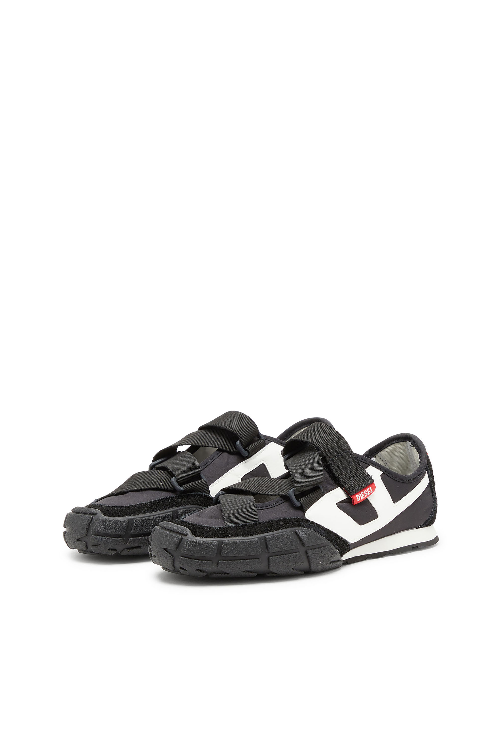 Diesel - S-PAGODHA SLIP-ON W, S-Pagodha-Baskets sans languette à brides libres en ripstop Femme in Noir - 3
