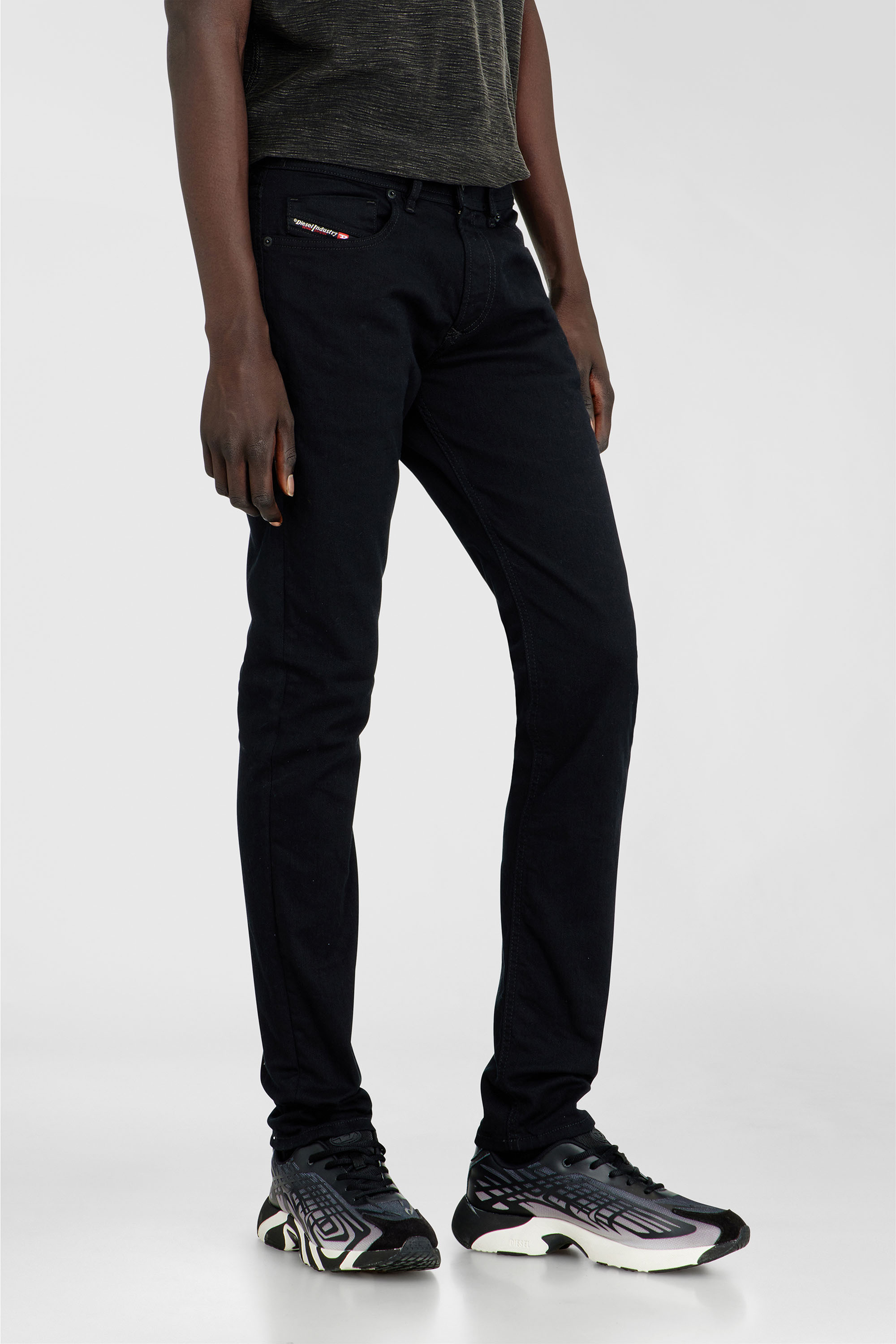 Diesel - Herren Skinny Jeans 1979 Sleenker 09C51, Schwarz/Dunkelgrau - 7