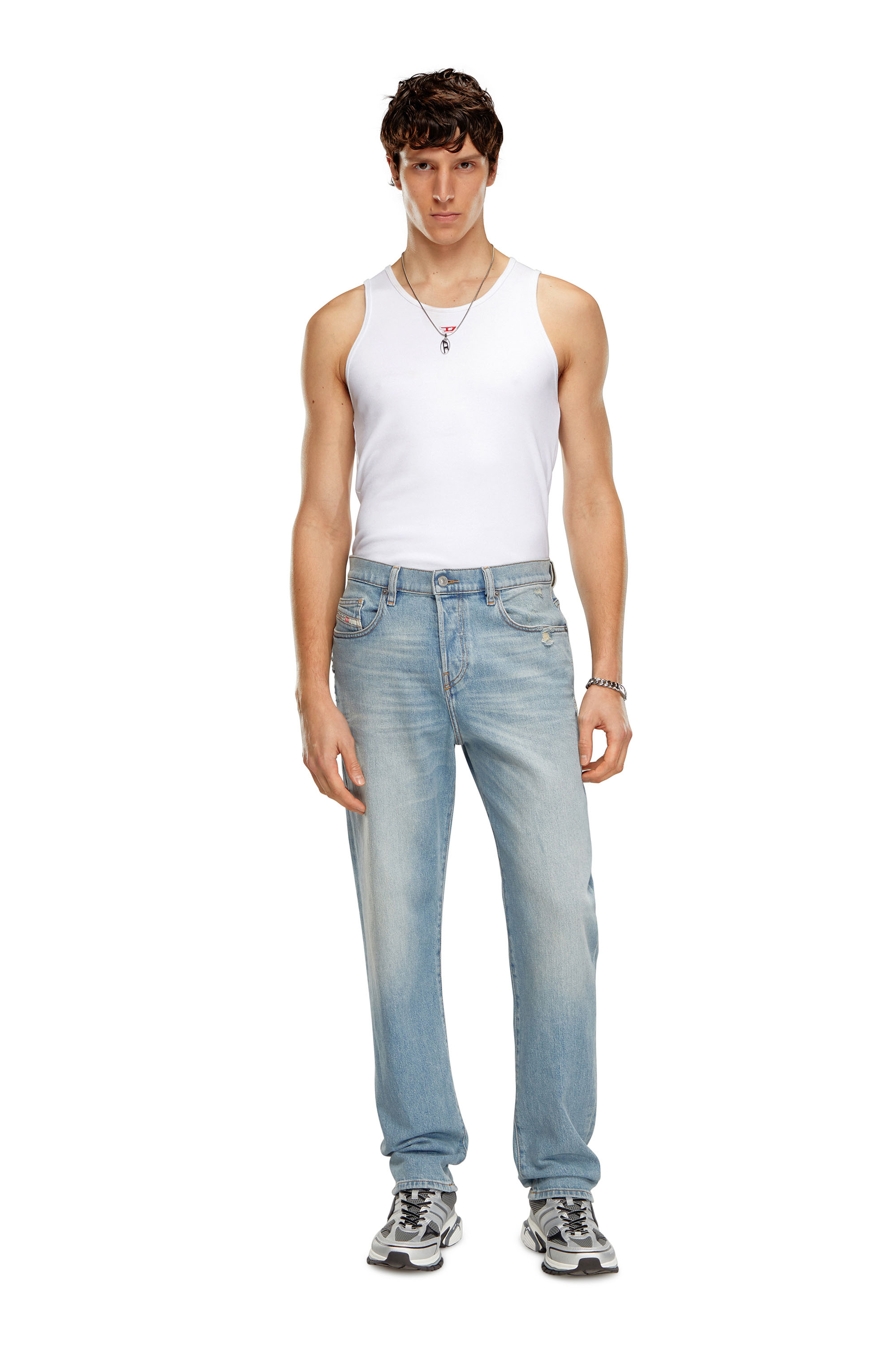 Diesel - Straight Jeans 2020 D-Viker 09H39, Bleu Clair - Image 4