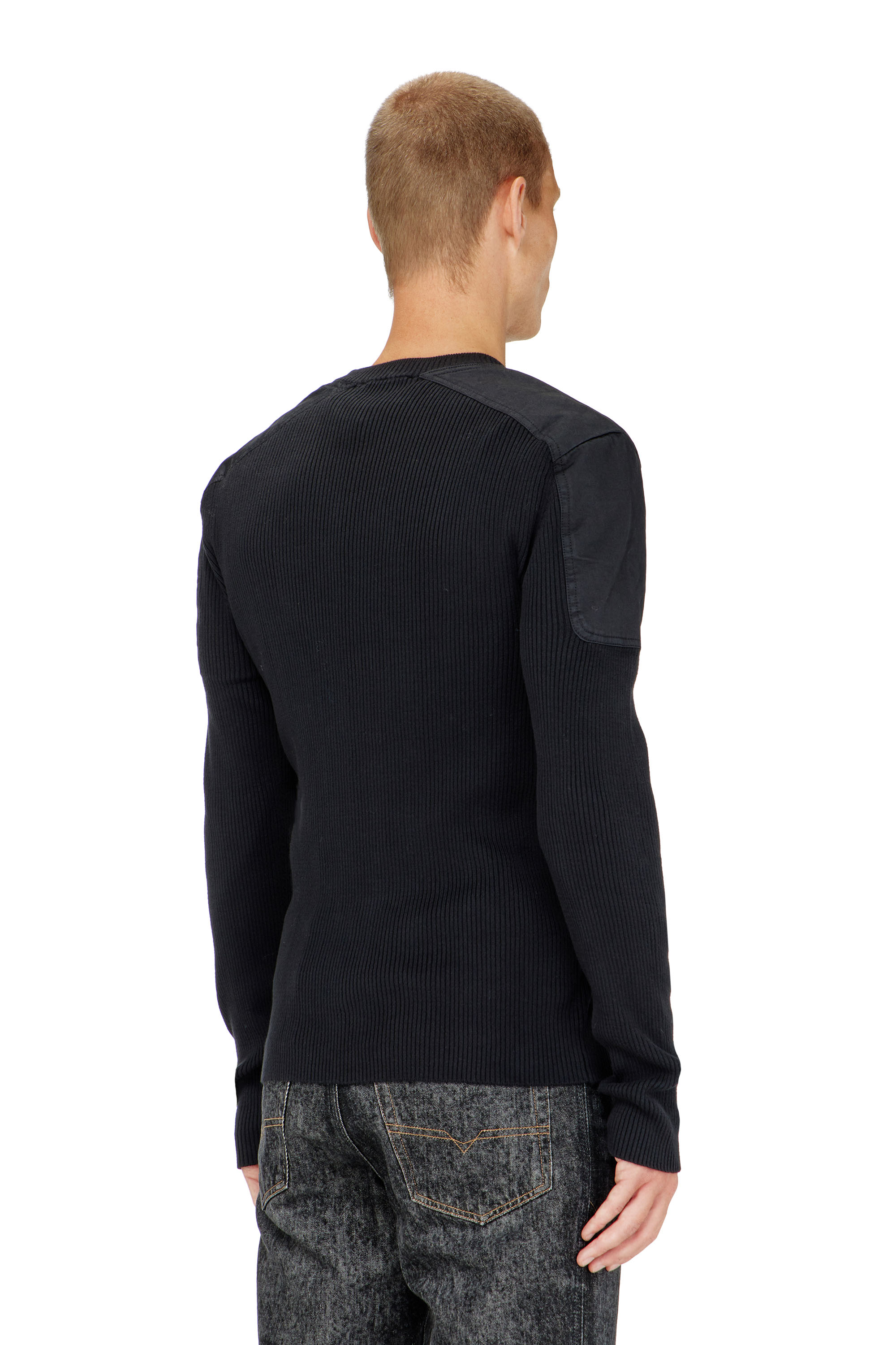 Diesel - K-MARTIN, Pull c&ocirc;tel&eacute; avec empi&egrave;cements aux &eacute;paules Homme in Noir - 4