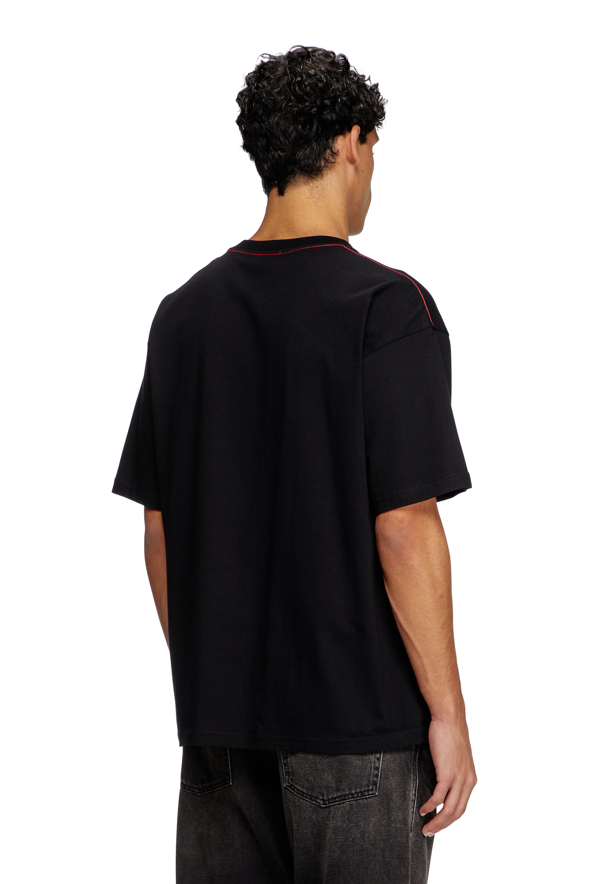 Diesel - T-BOXT-R31, T-shirt avec empiècement à logo Homme in Noir - 4