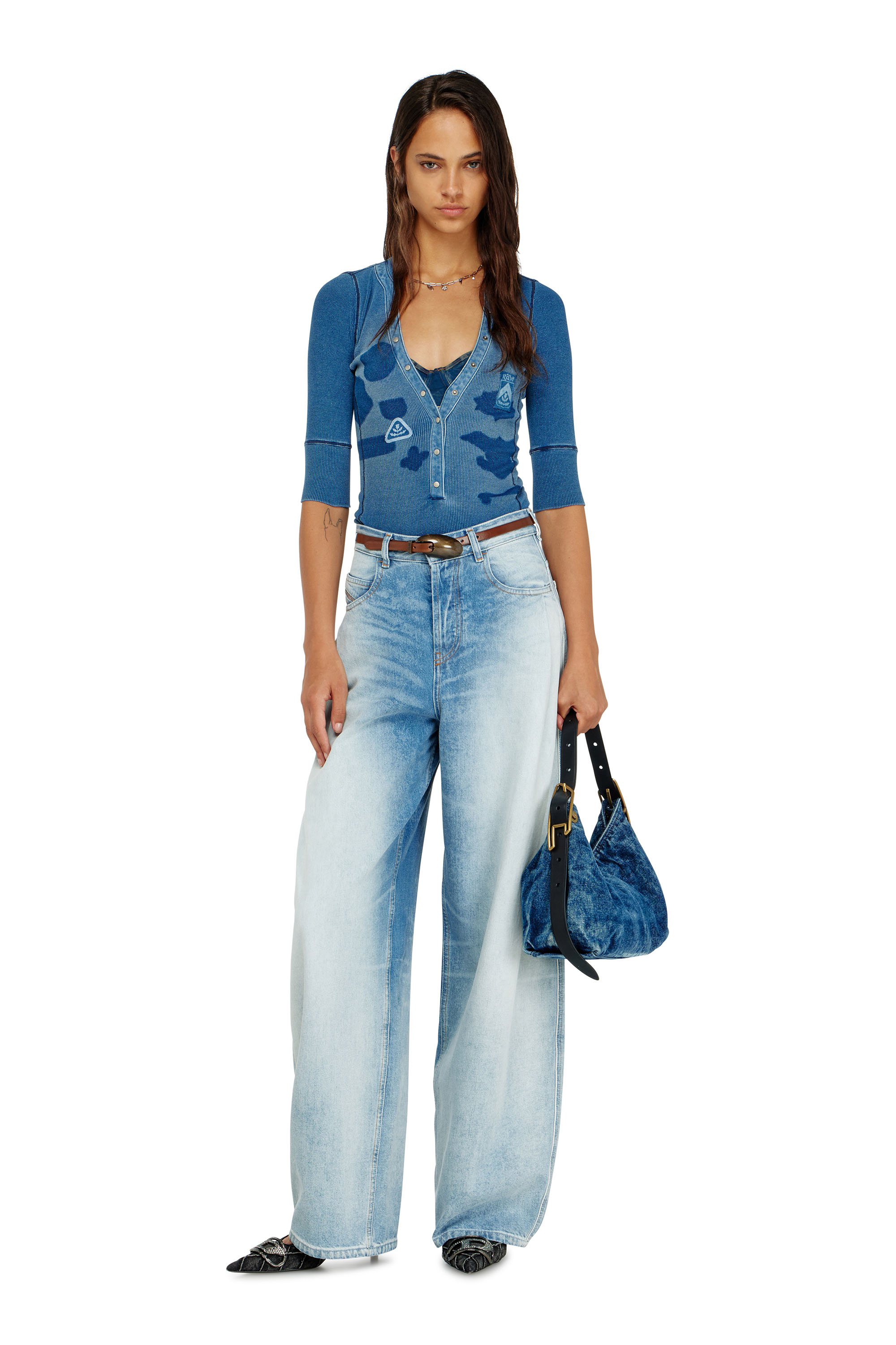 Diesel - T-EREME, Top henley con effetti shadow-patch Donna in ToBeDefined - 1