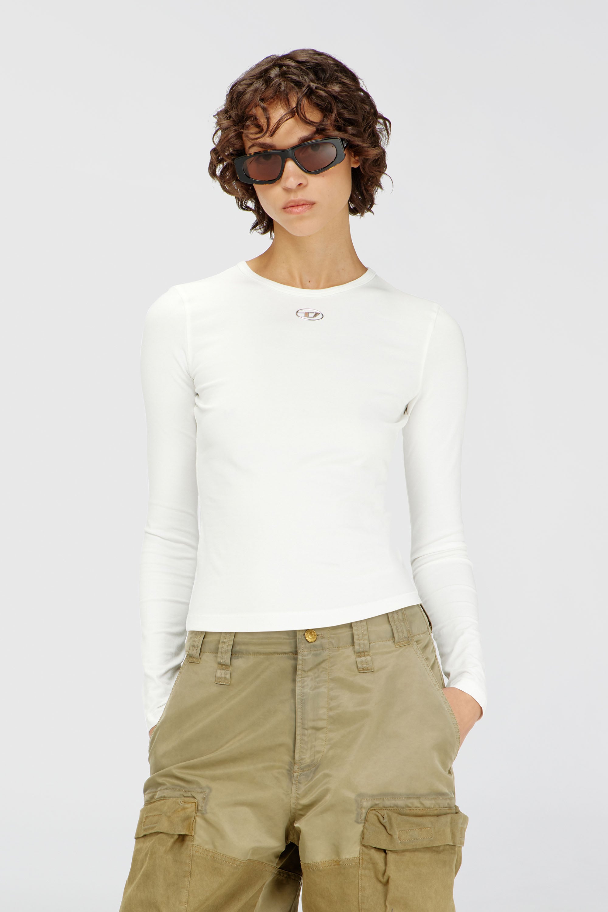 Diesel - T-UNCUTIESLONG-LS-OD, Maglia in cotone con logo Oval D Donna in Bianco - 1