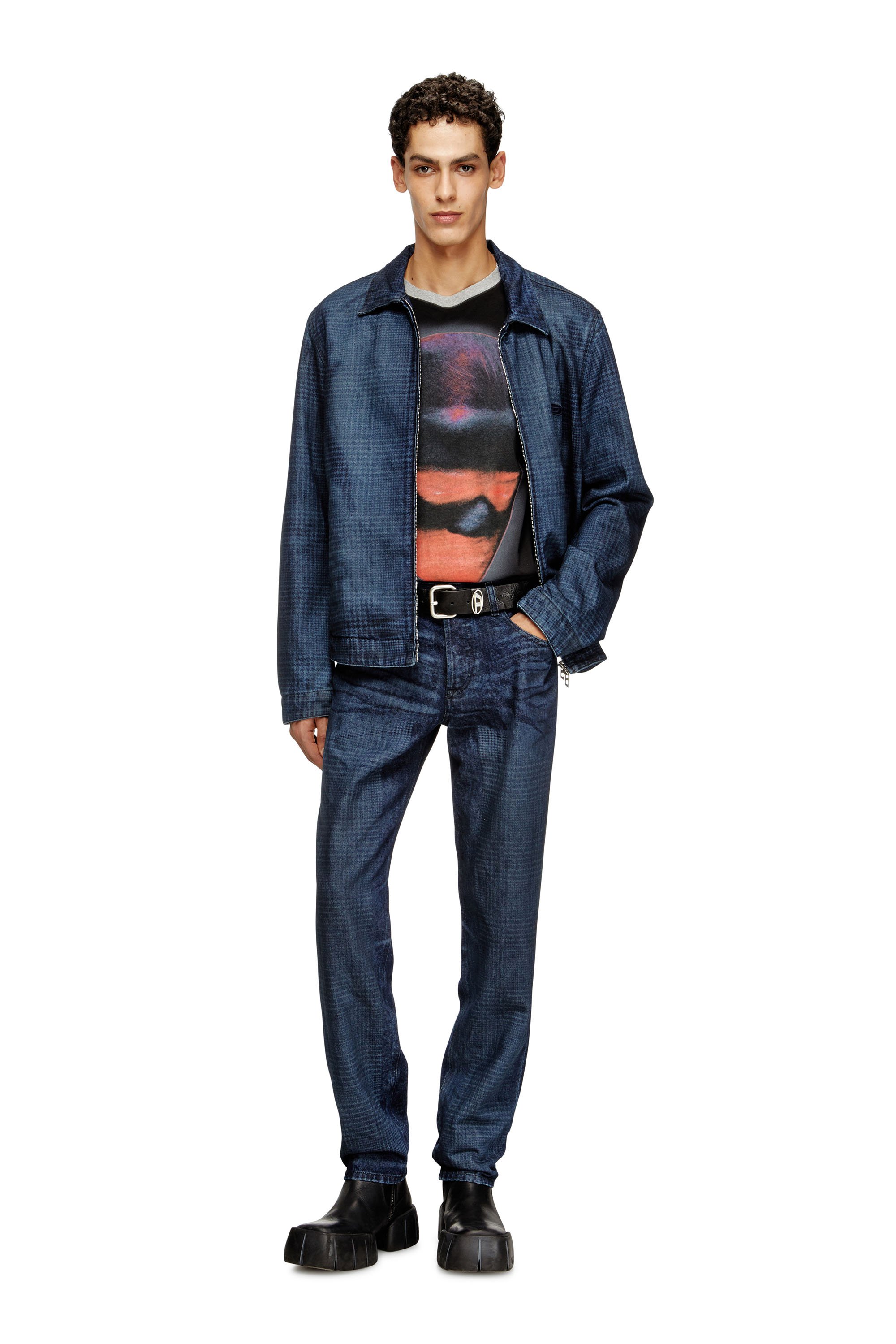 Diesel - Regular Jeans 2023 D-Finitive 007CV Uomo, Blu Scuro - Image 2