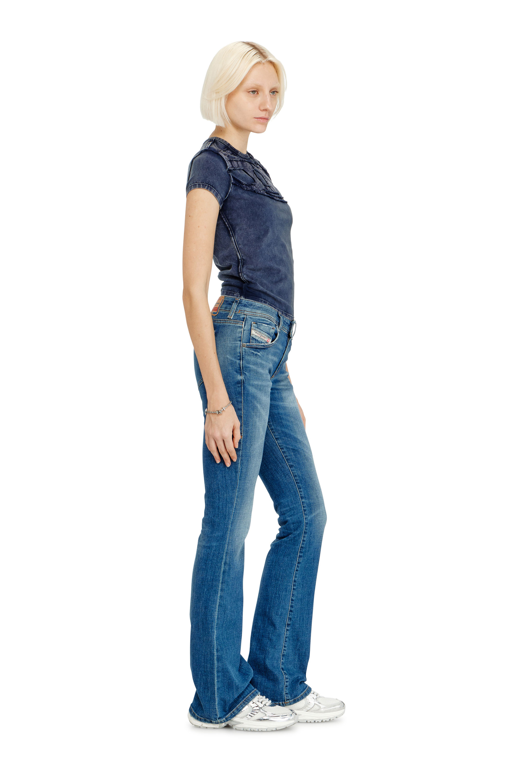 Diesel - Bootcut Jeans 1969 D-Ebbey 09J33 Femme, Bleu moyen - Image 2