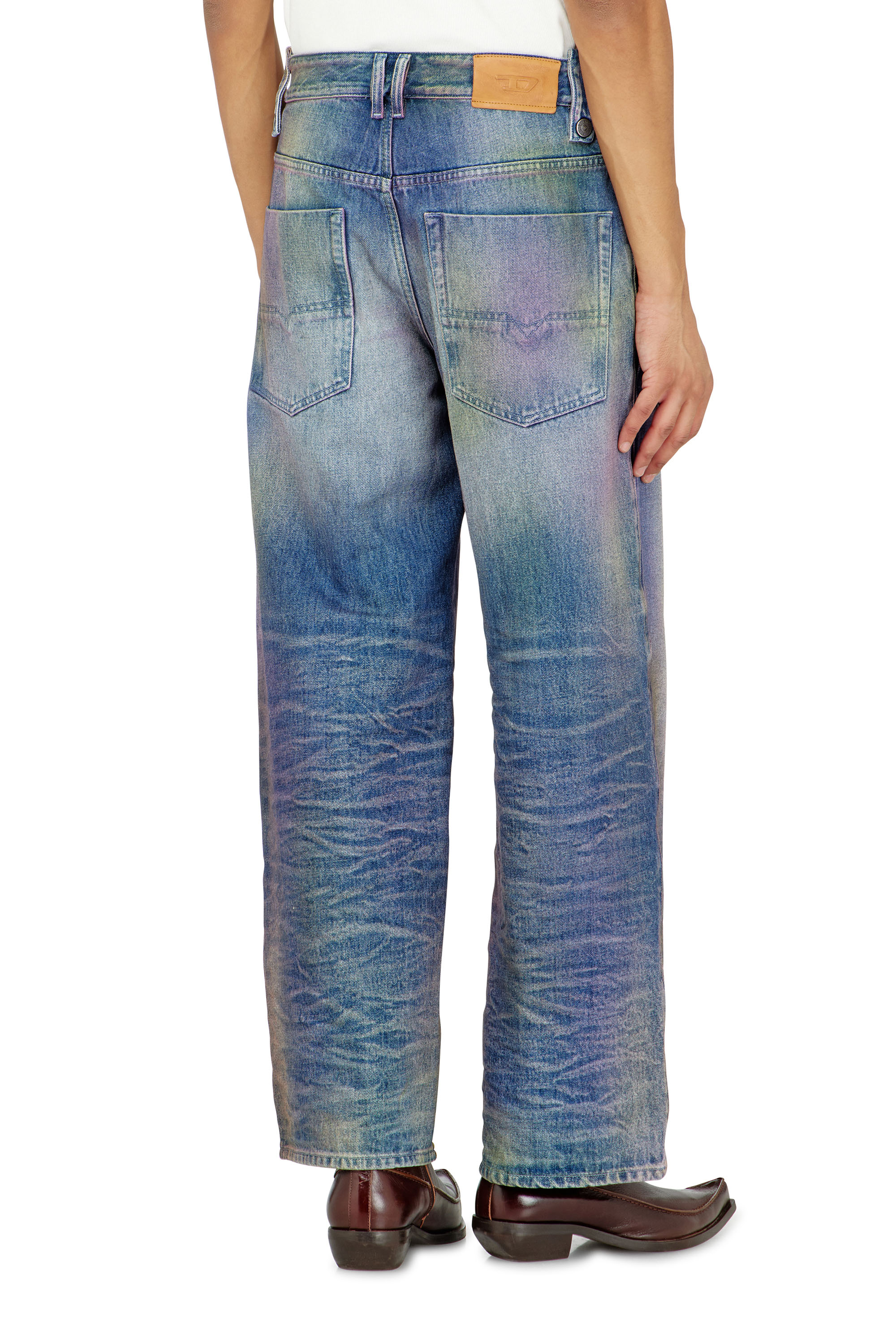 Diesel - Relaxed Jeans 1982 D-Hakou 007FW Mixte, Bleu moyen - Image 5