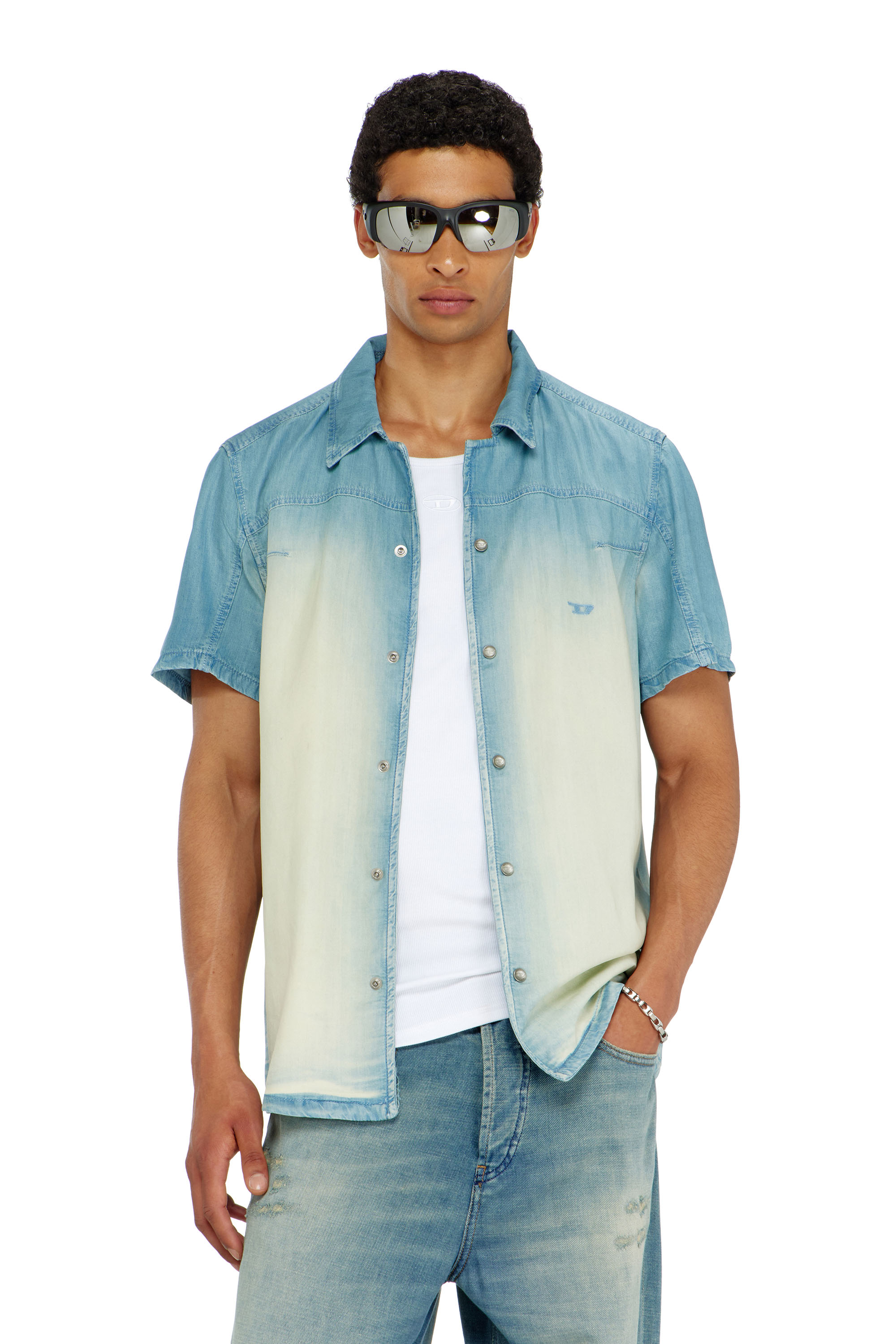 Diesel - D-CLARIVO-S, Camicia a maniche corte in denim fluido sovratinto Uomo in ToBeDefined - 1