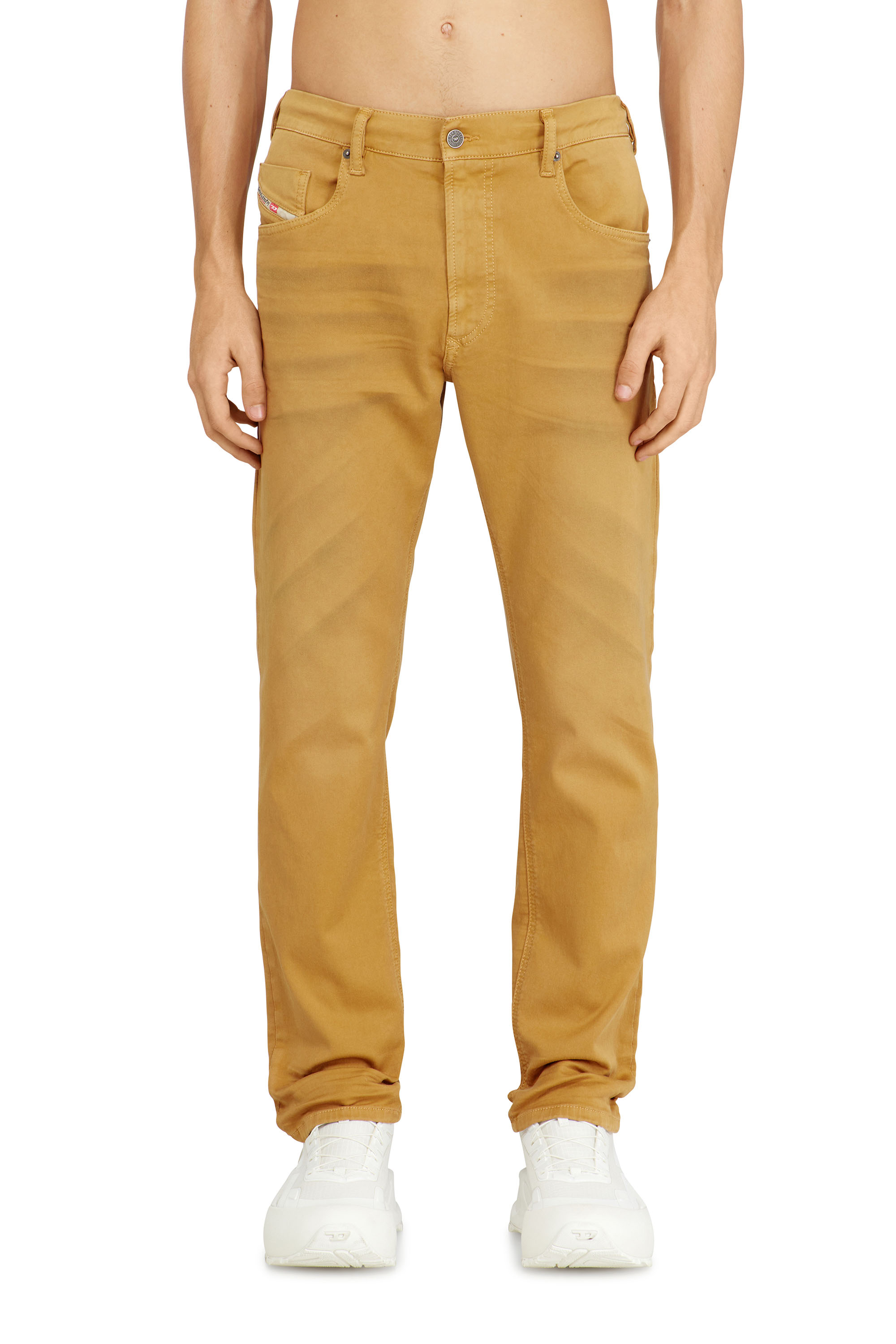 Diesel - Regular 2032 D-Krooley-BW Joggjeans&reg; 0670M Uomo, Beige - Image 1