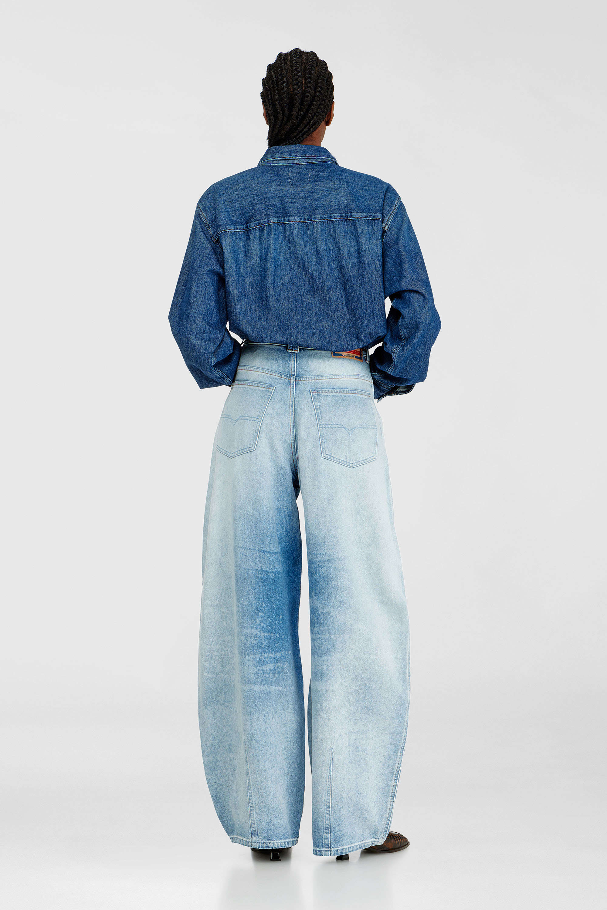 Diesel - Relaxed Jeans 1987 D-Khelz 007EE Donna, Blu Chiaro - Image 3